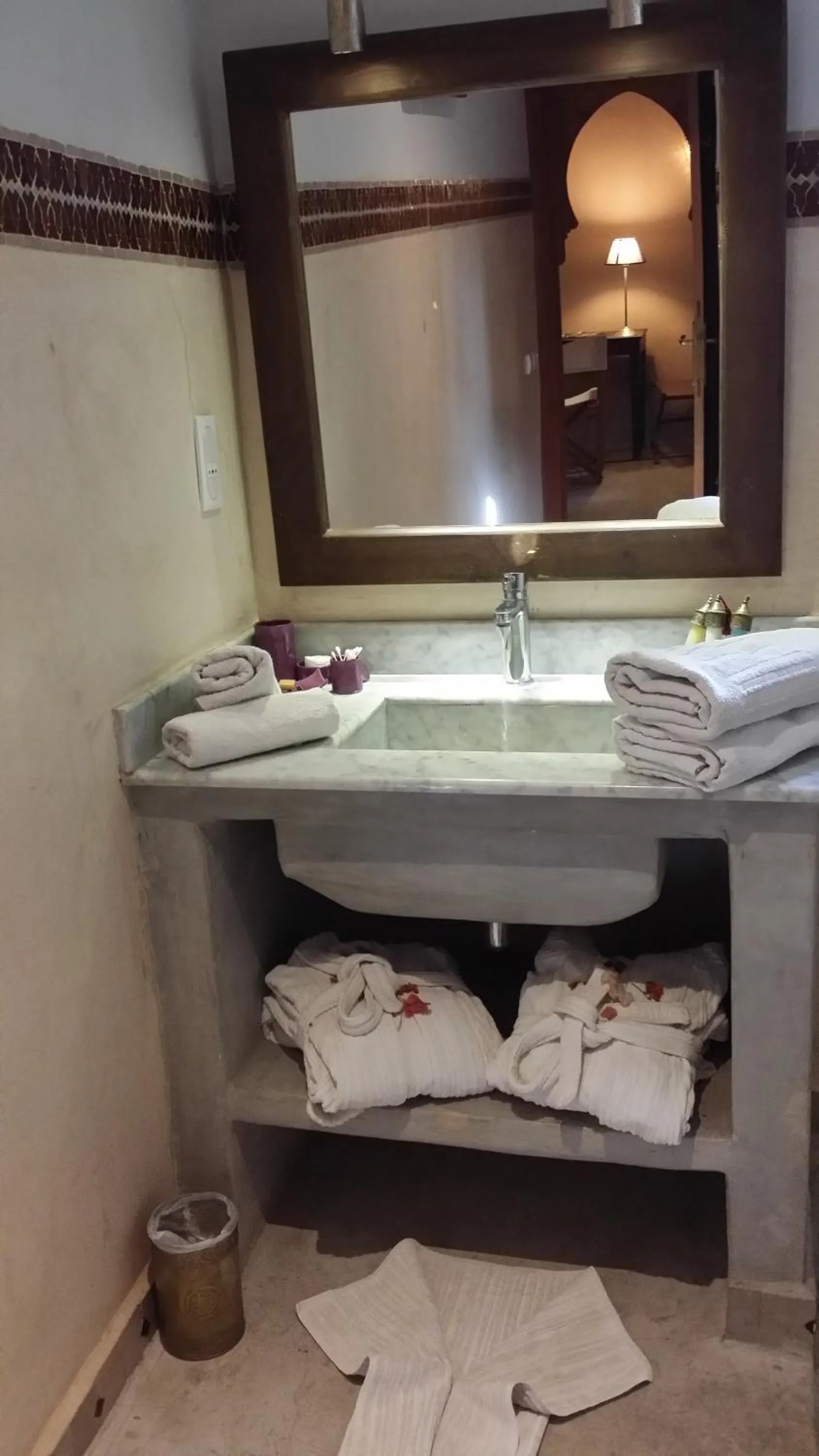 Shower in Riad Al Ksar & Spa