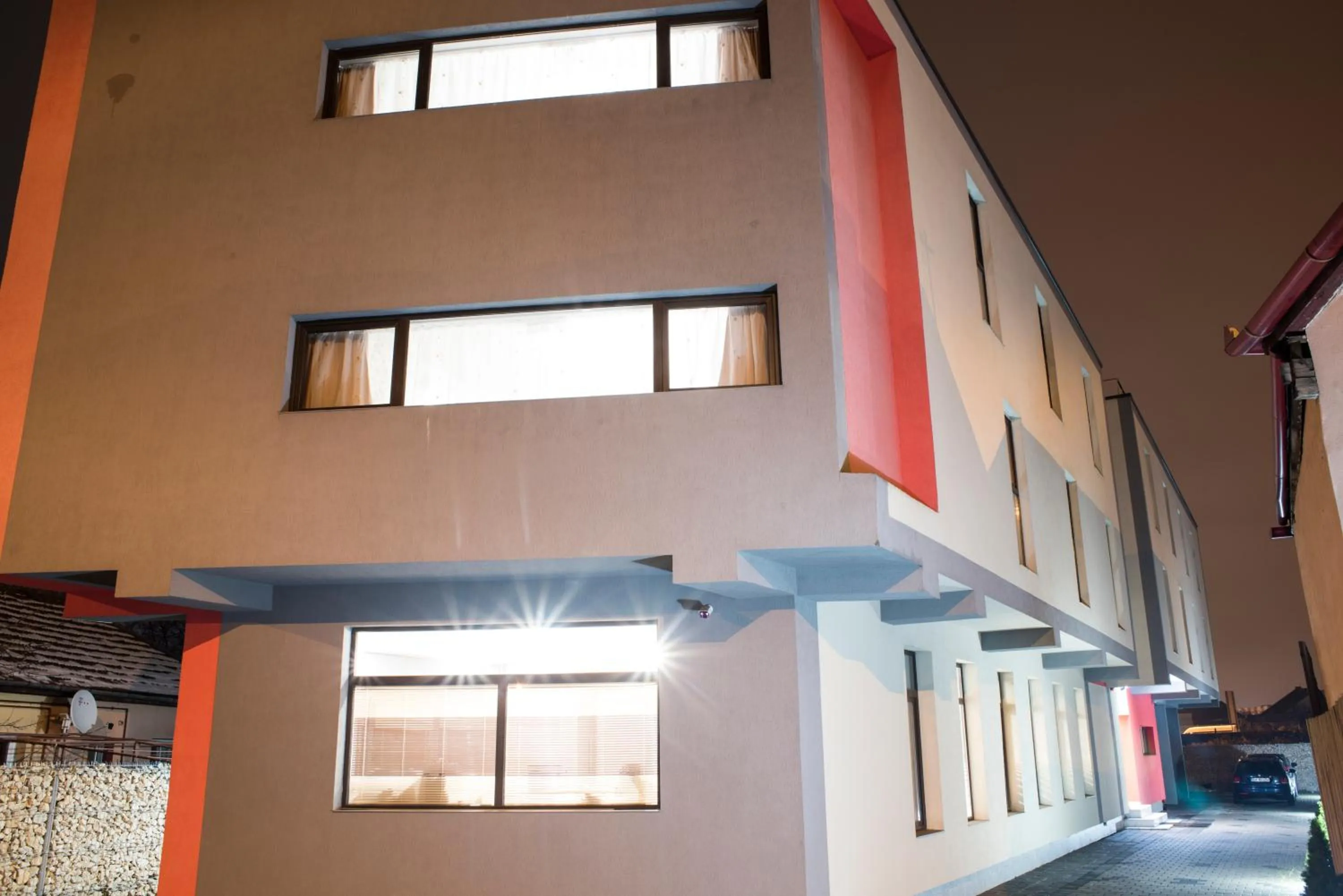 Property building in Vila William’s