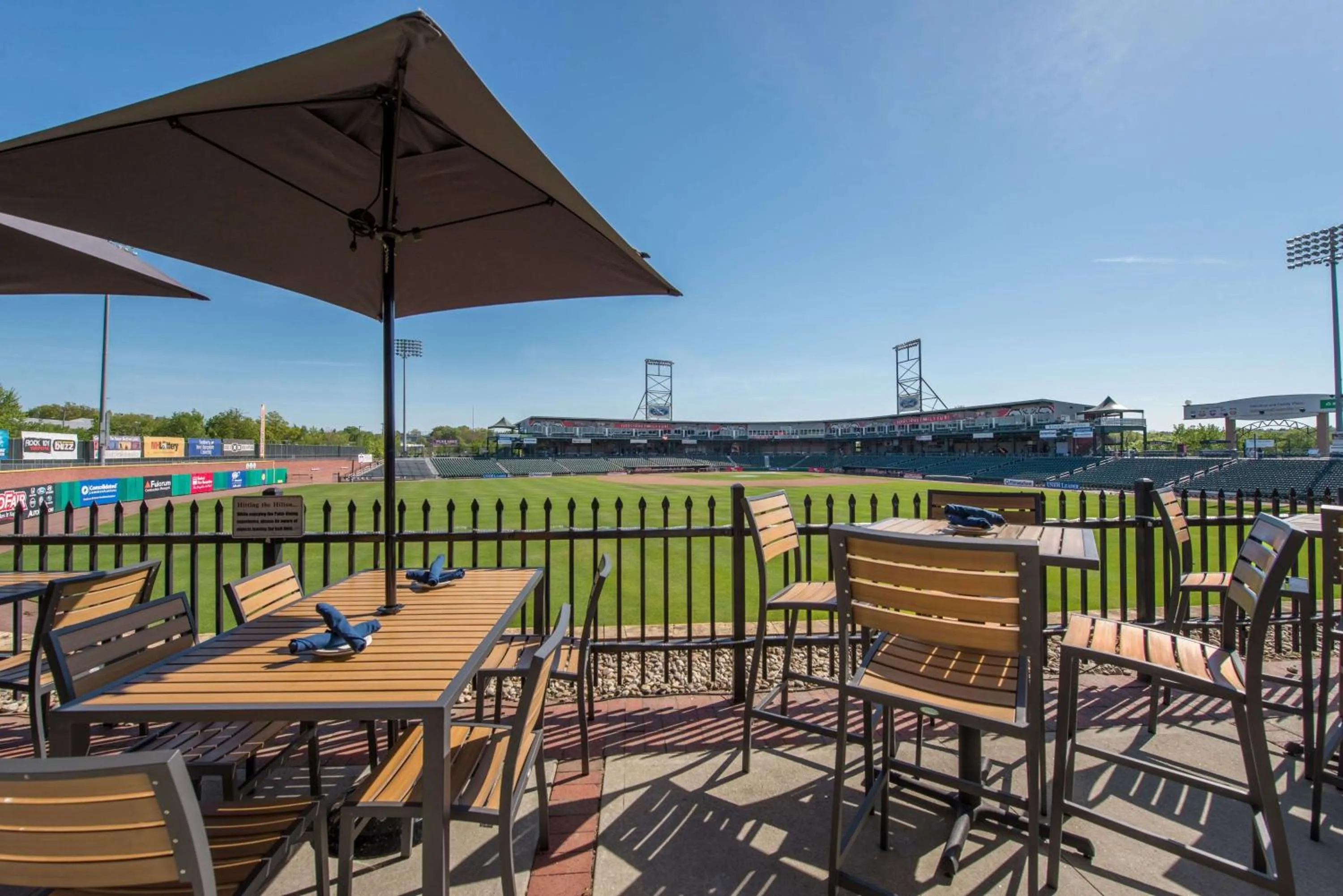Patio in Hilton Garden Inn Manchester Downtown