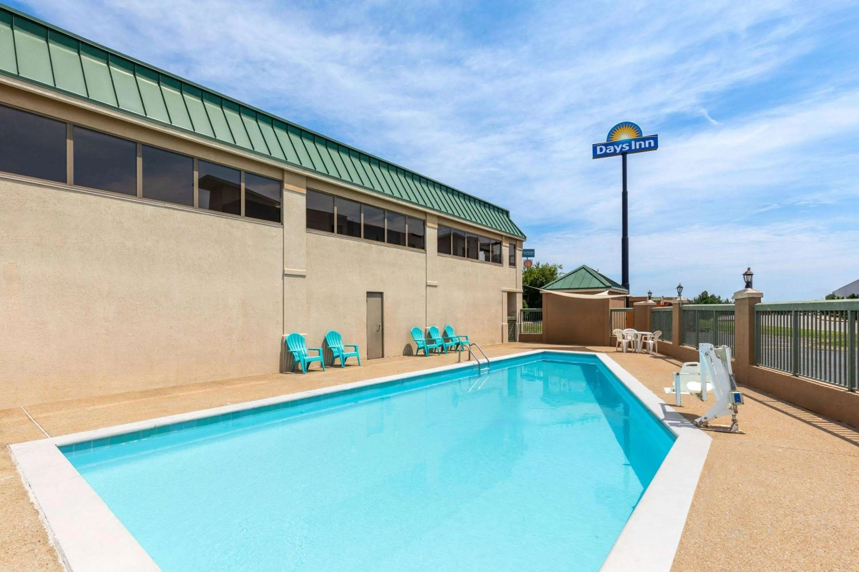 Swimming pool in Days Inn by Wyndham Clarksville North EXIT 4