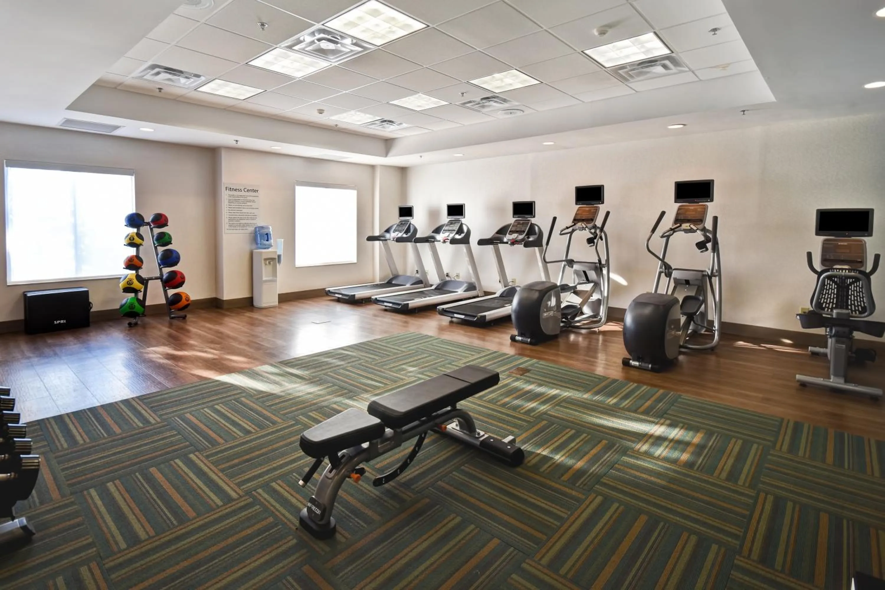 Spa and wellness centre/facilities in Holiday Inn Express & Suites Schererville by IHG
