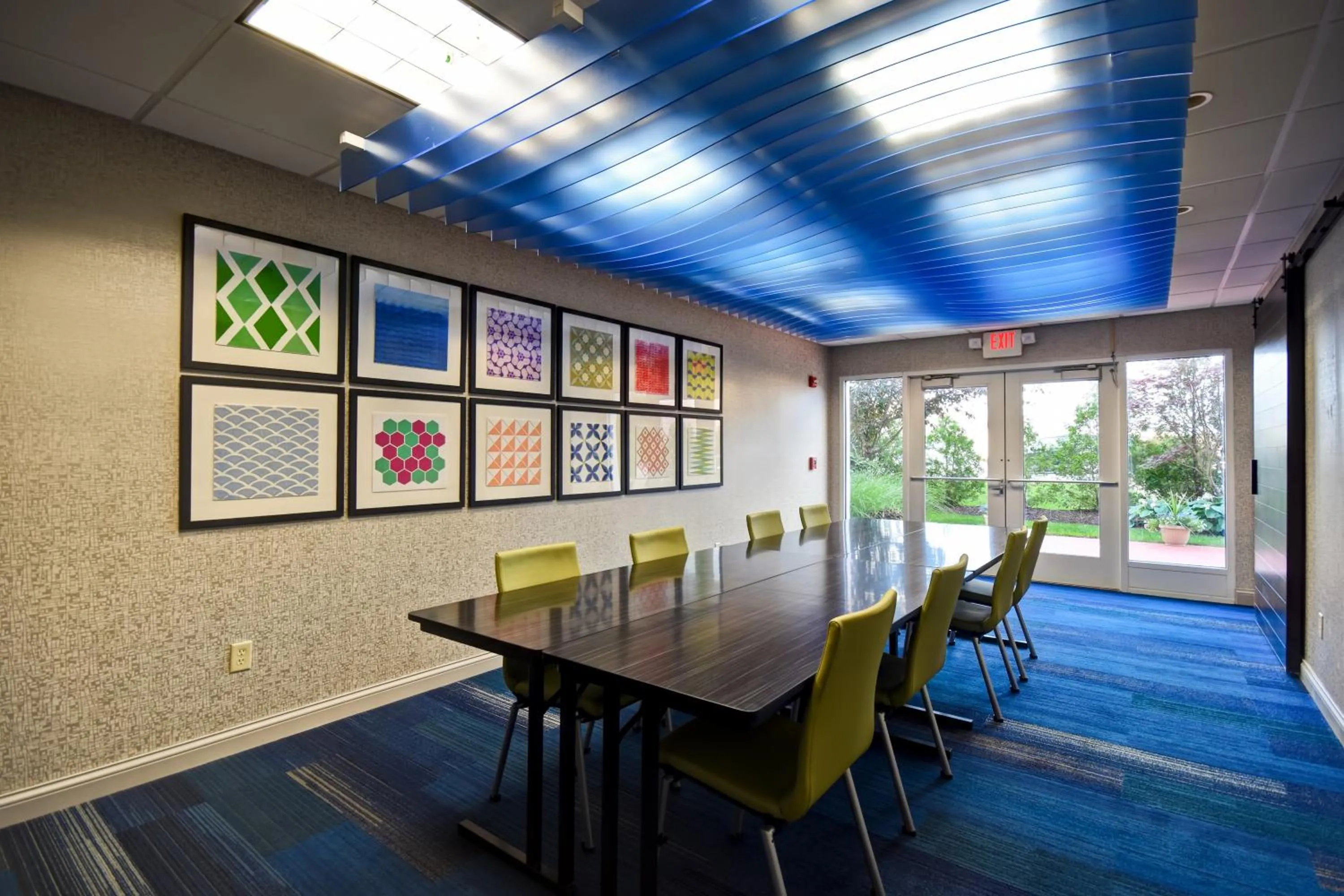 Meeting/conference room in Holiday Inn Express & Suites Schererville by IHG