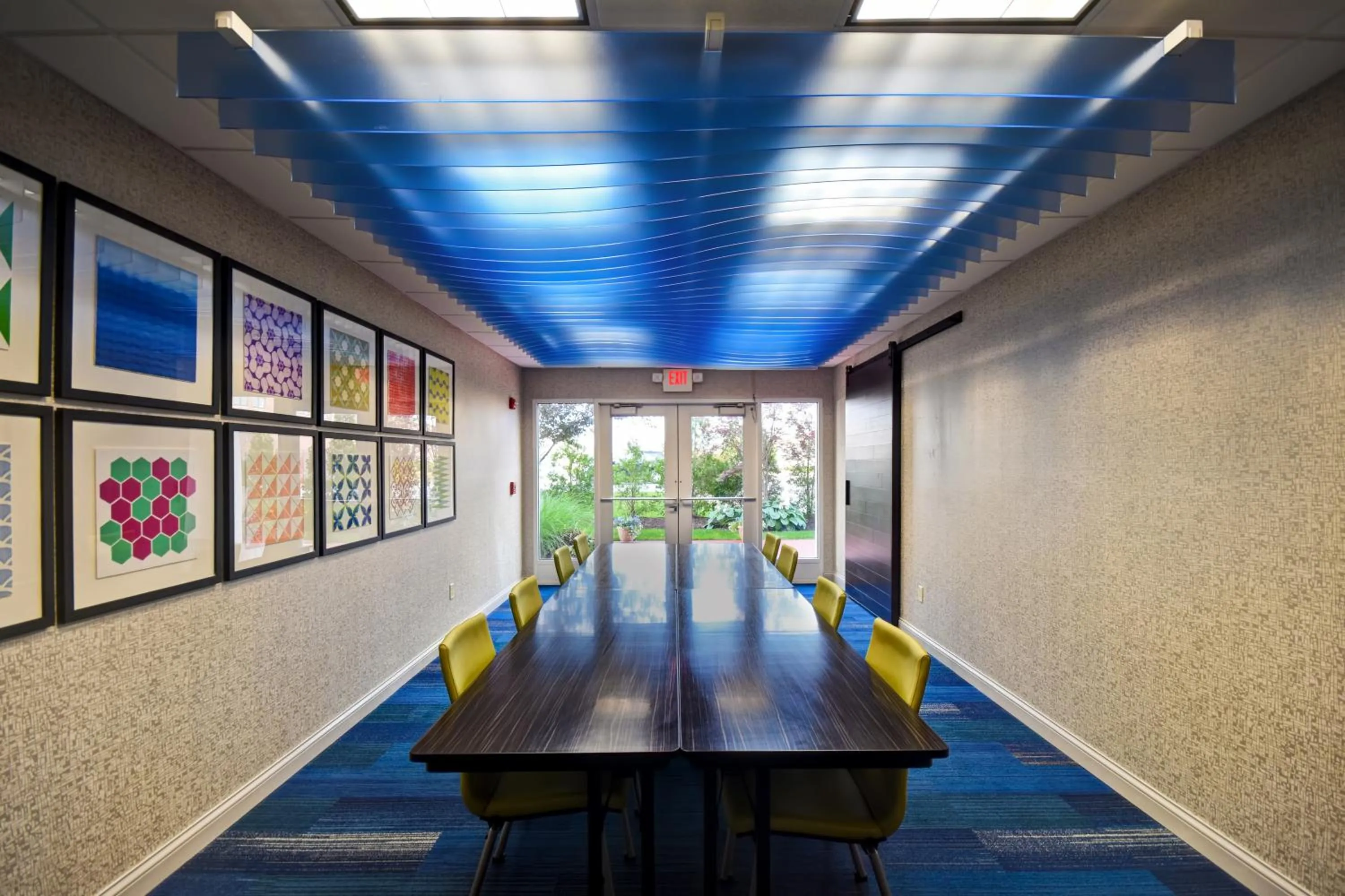 Meeting/conference room in Holiday Inn Express & Suites Schererville by IHG