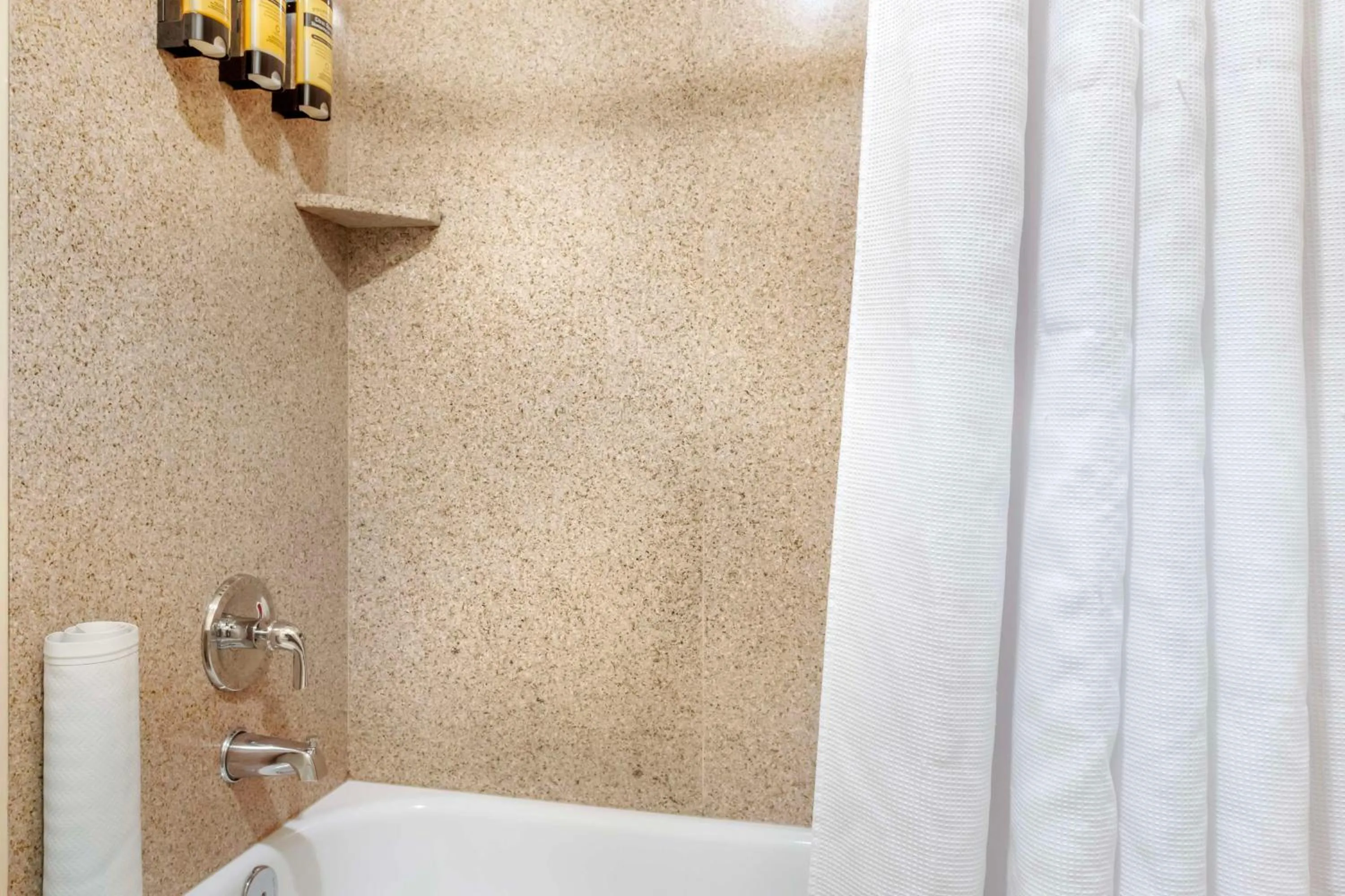 Bathroom in Best Western Plus Edmonds Harbor Inn