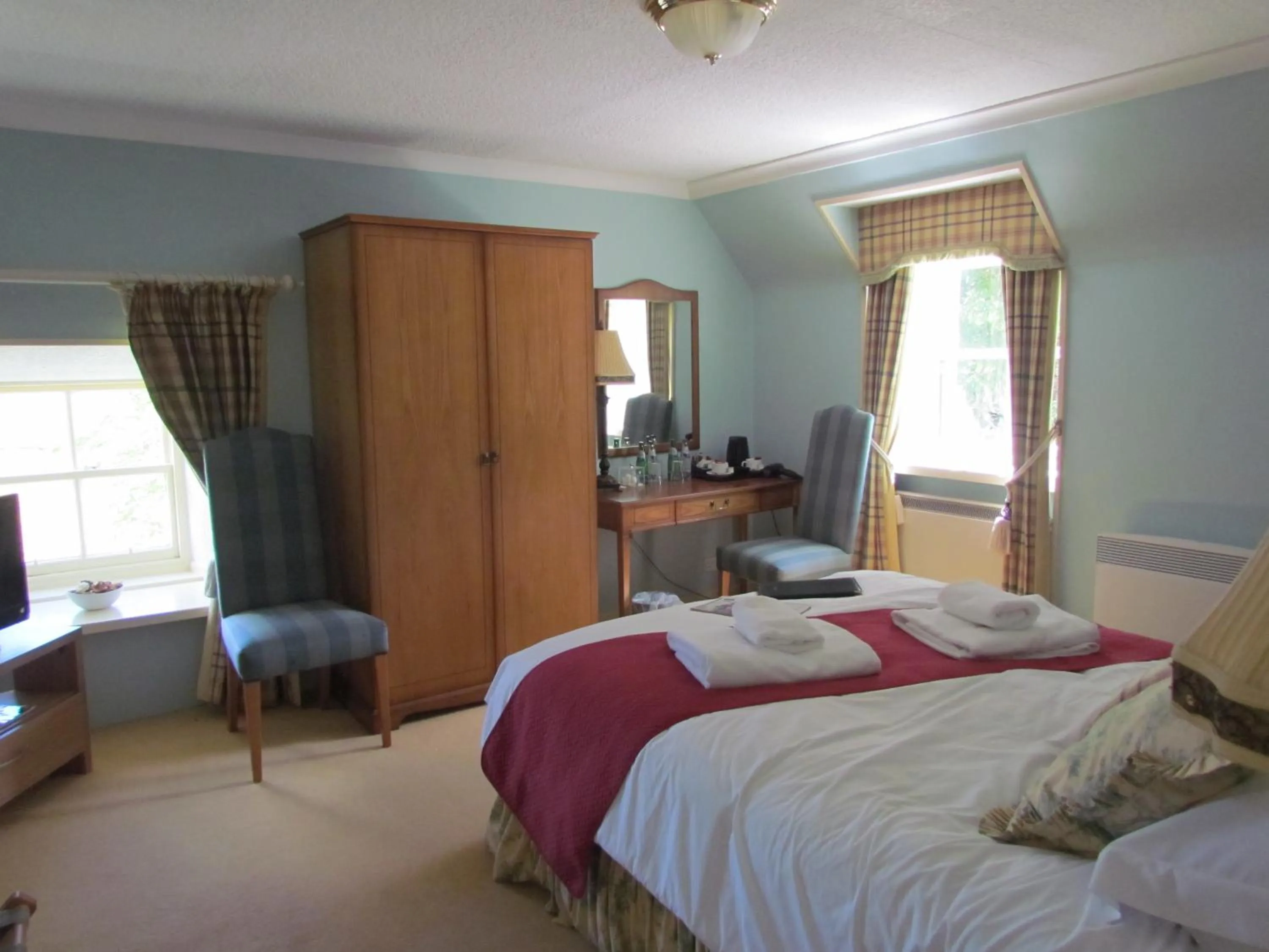 Bed in Altnaharra Hotel