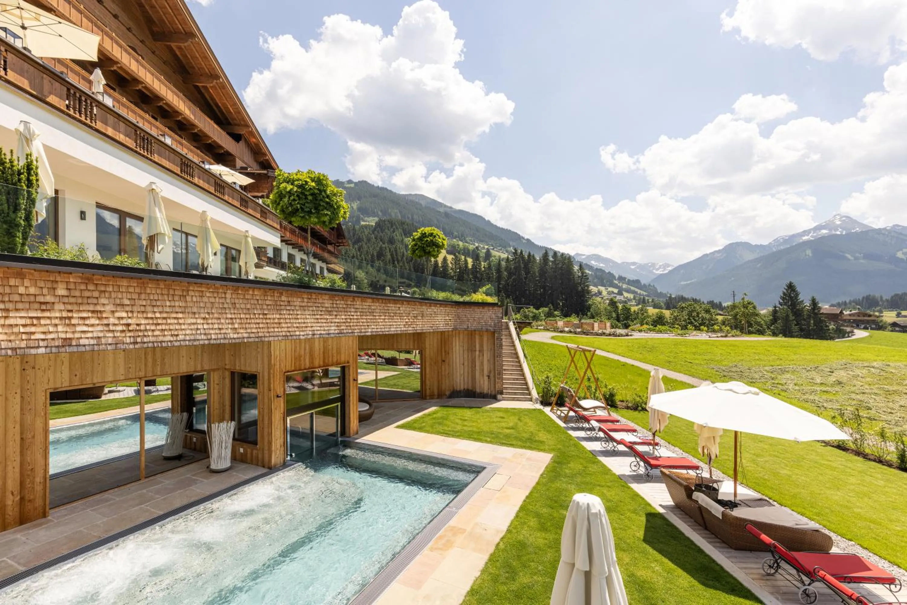 Property building in Alpbacherhof Mountain & Spa Resort