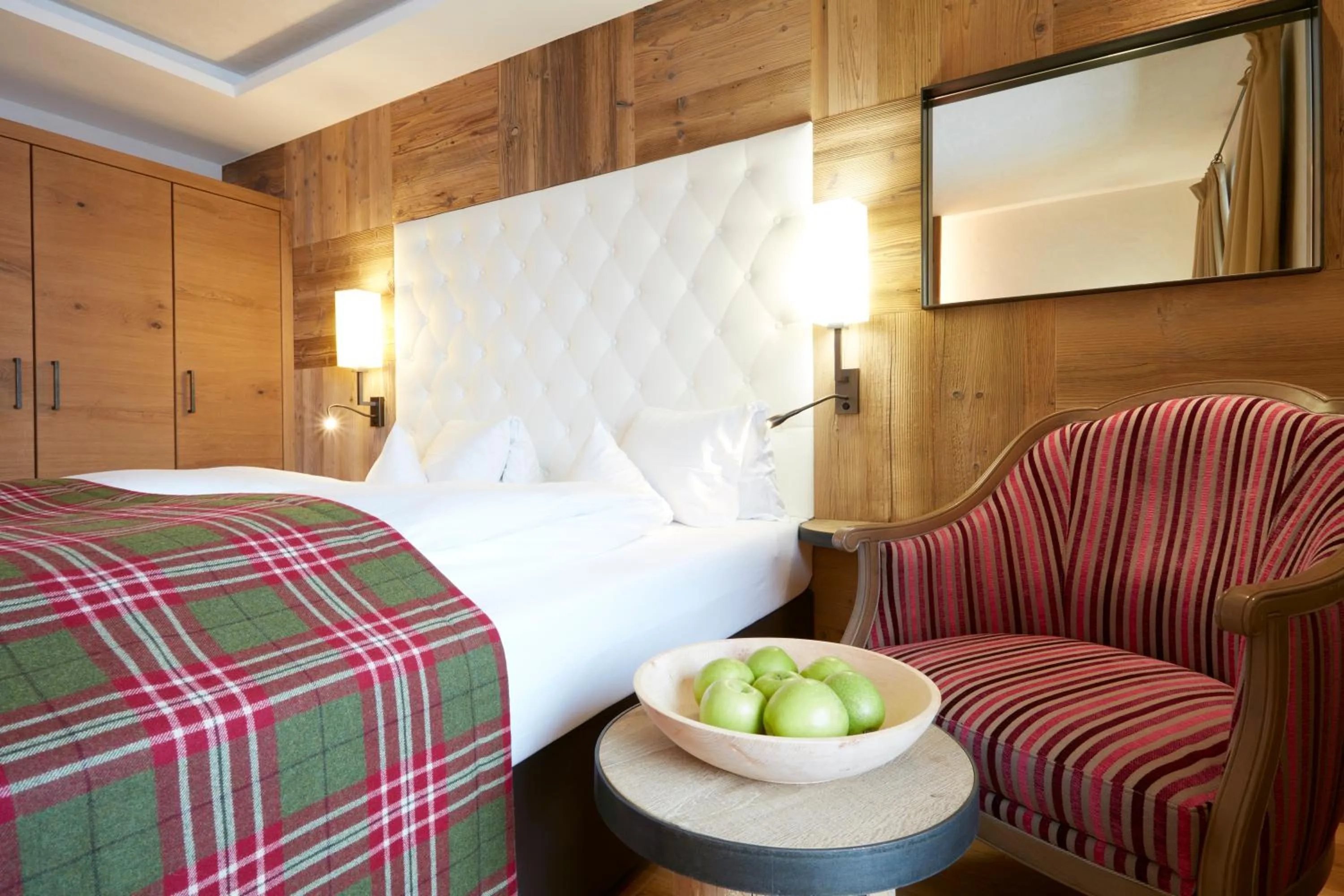 Bed in Alpbacherhof Mountain & Spa Resort