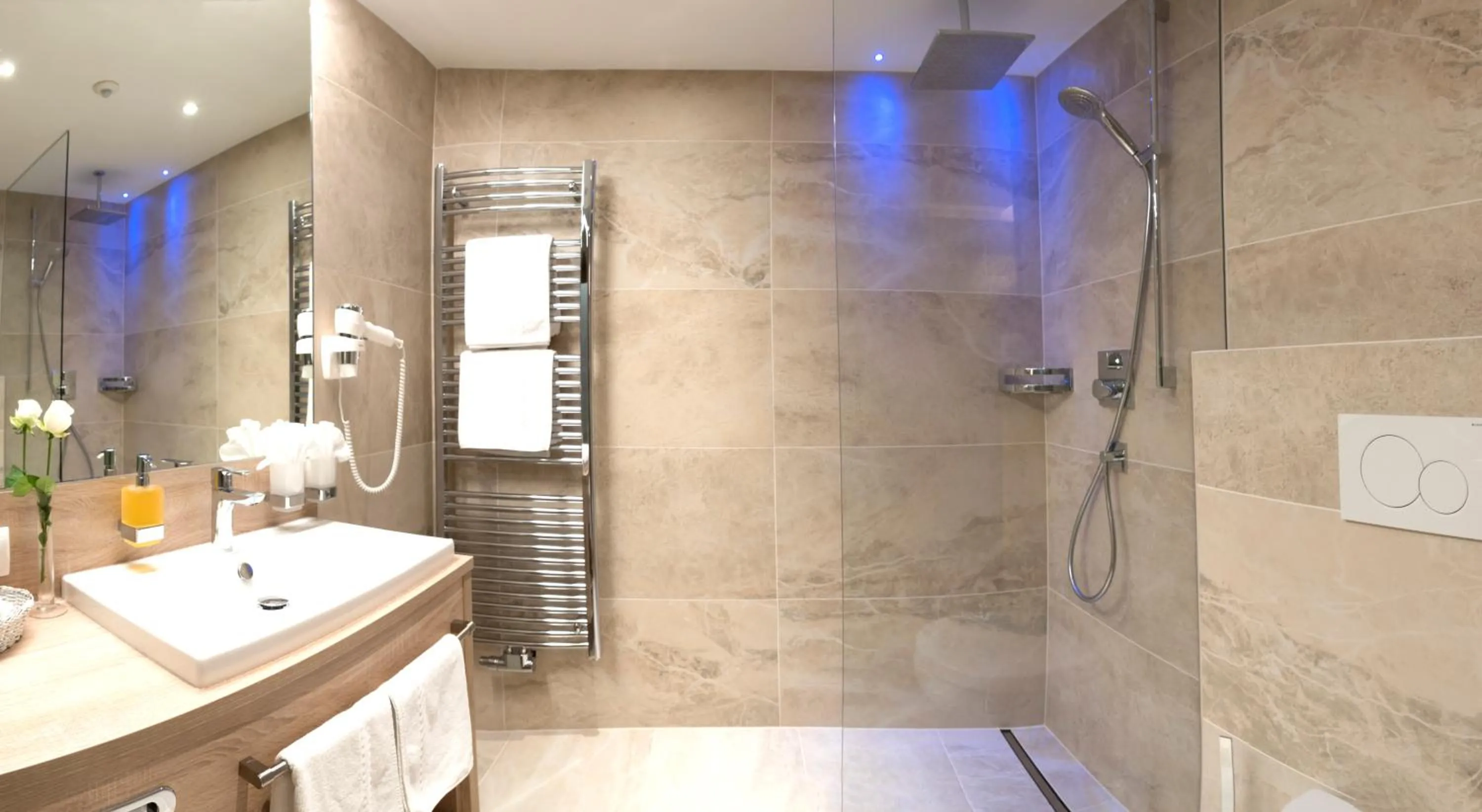 Shower in Alpbacherhof Mountain & Spa Resort