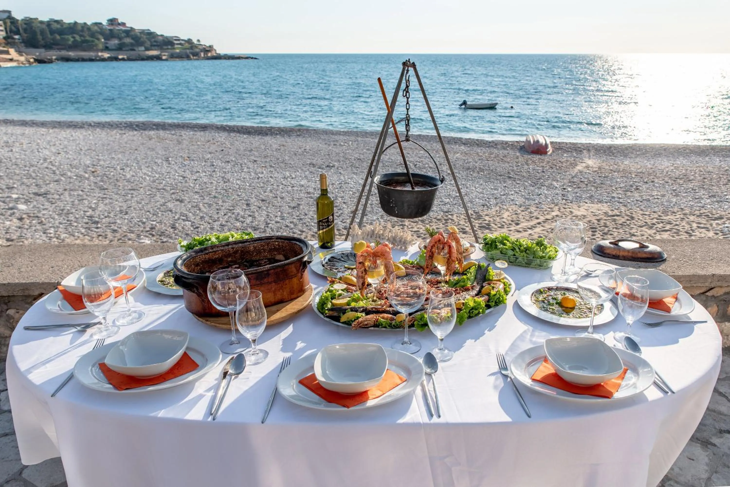 Food and drinks in Apart Hotel XXL Lux