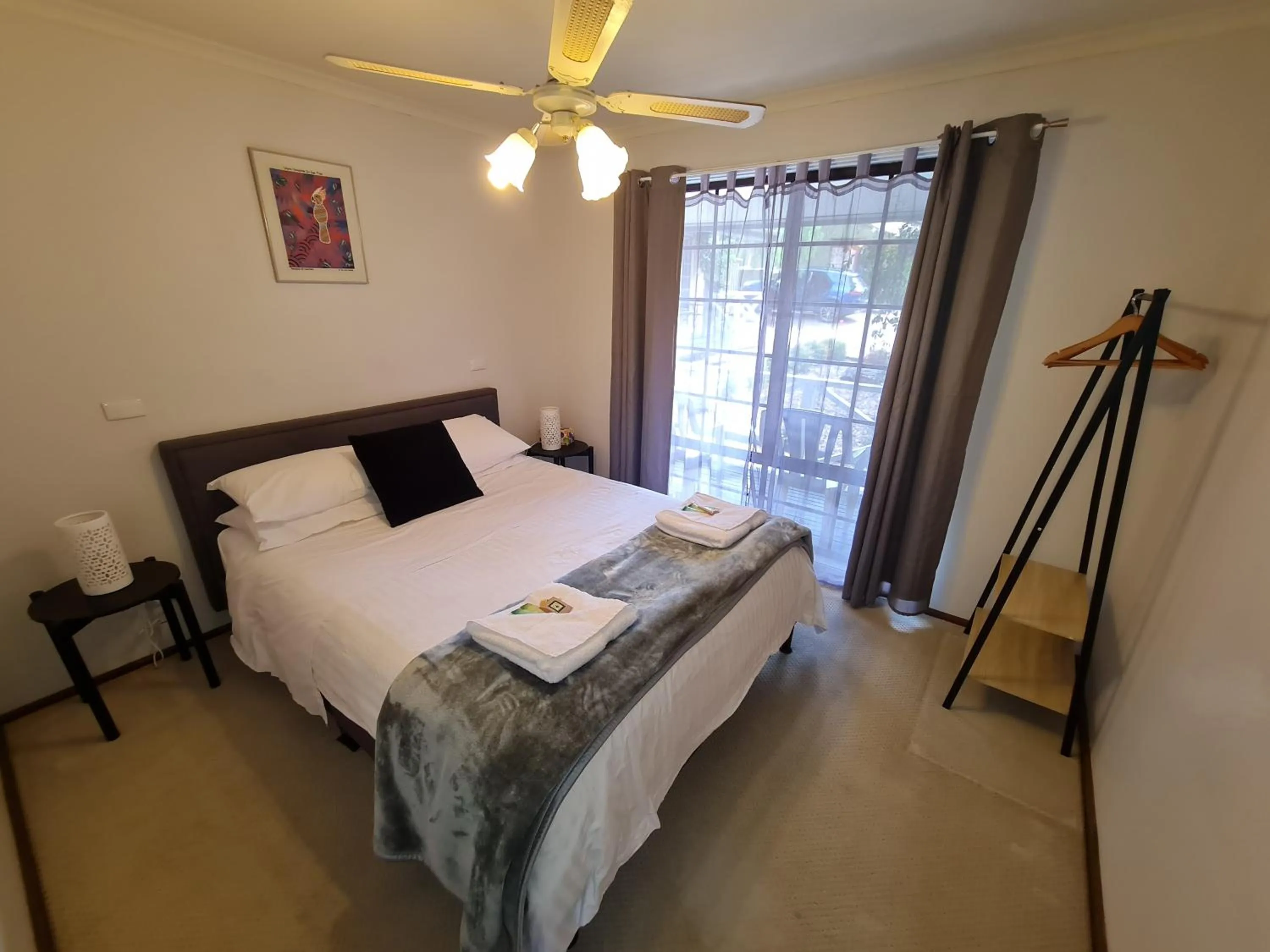 Bedroom, Bed in Barossa Country Cottages