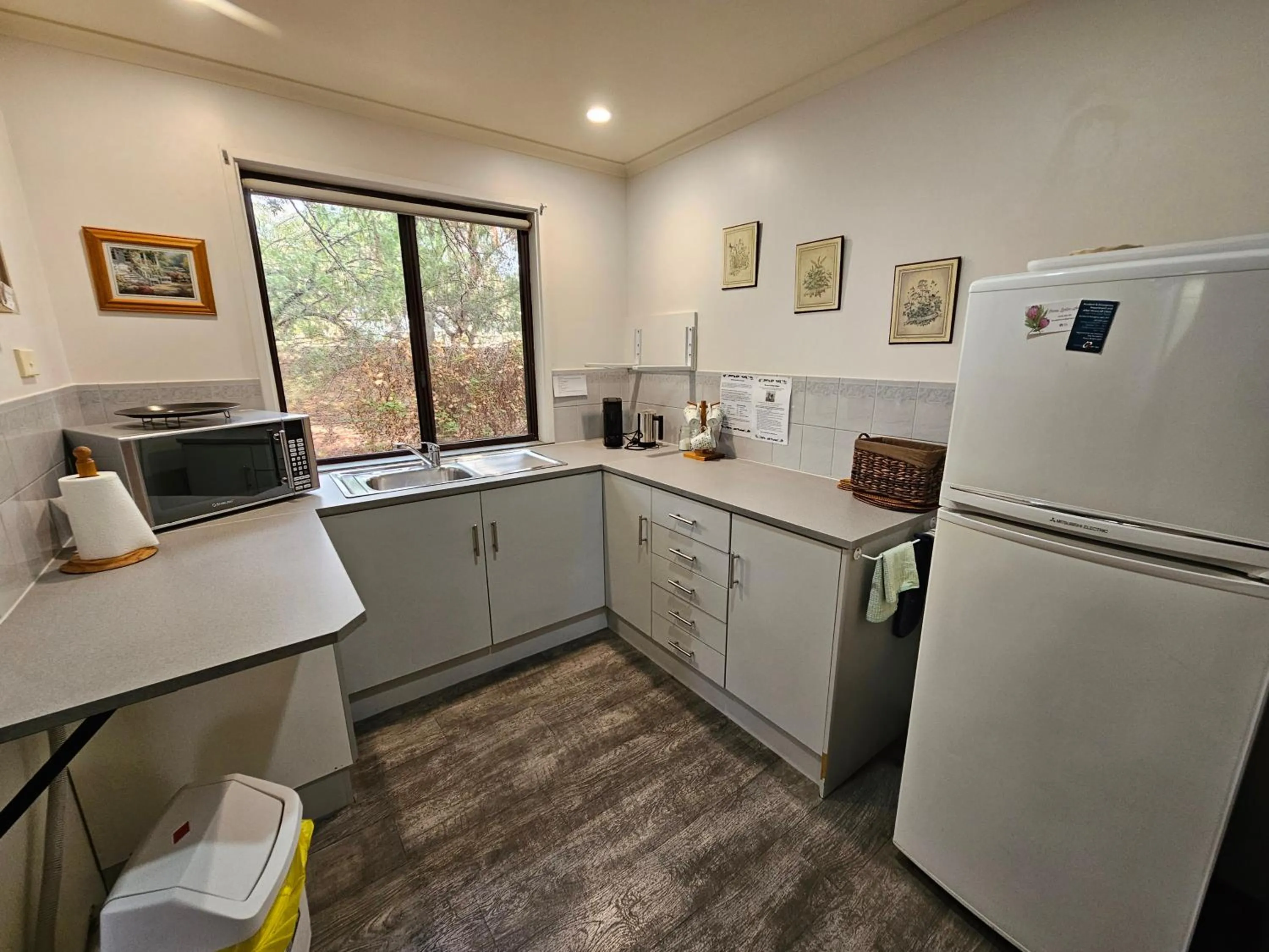 kitchen in Barossa Country Cottages