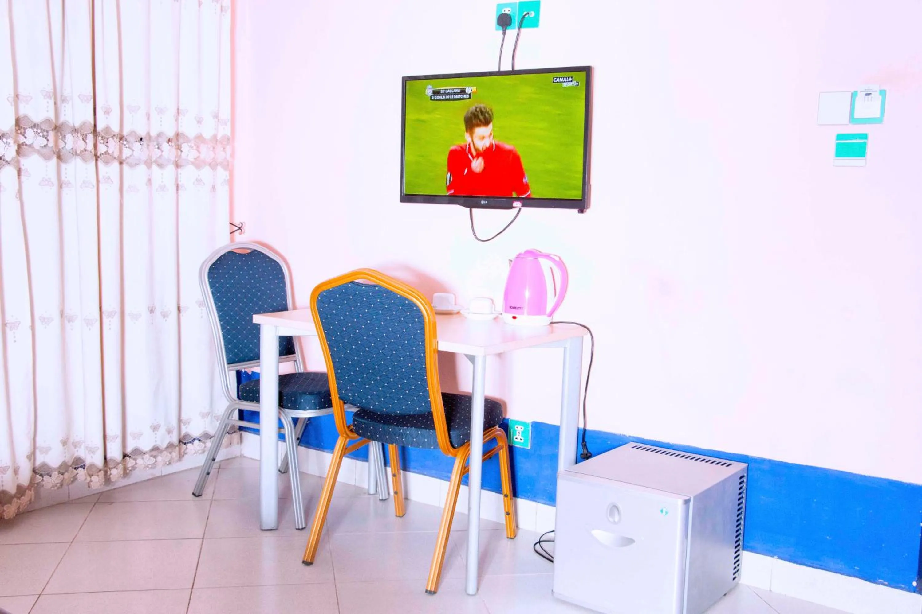 Bedroom in Nora Hotel