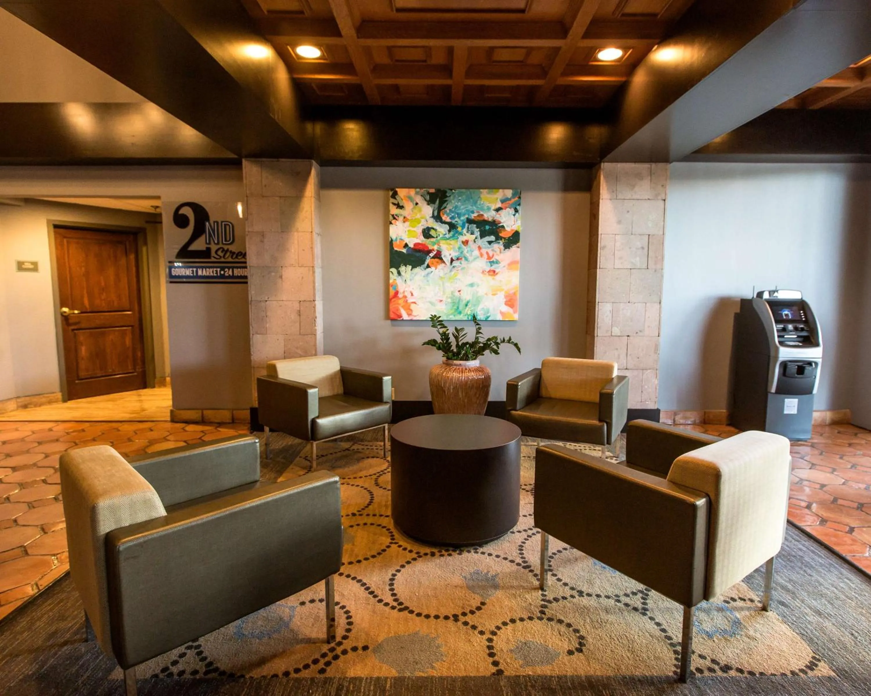 Lobby or reception in Doubletree by Hilton McAllen