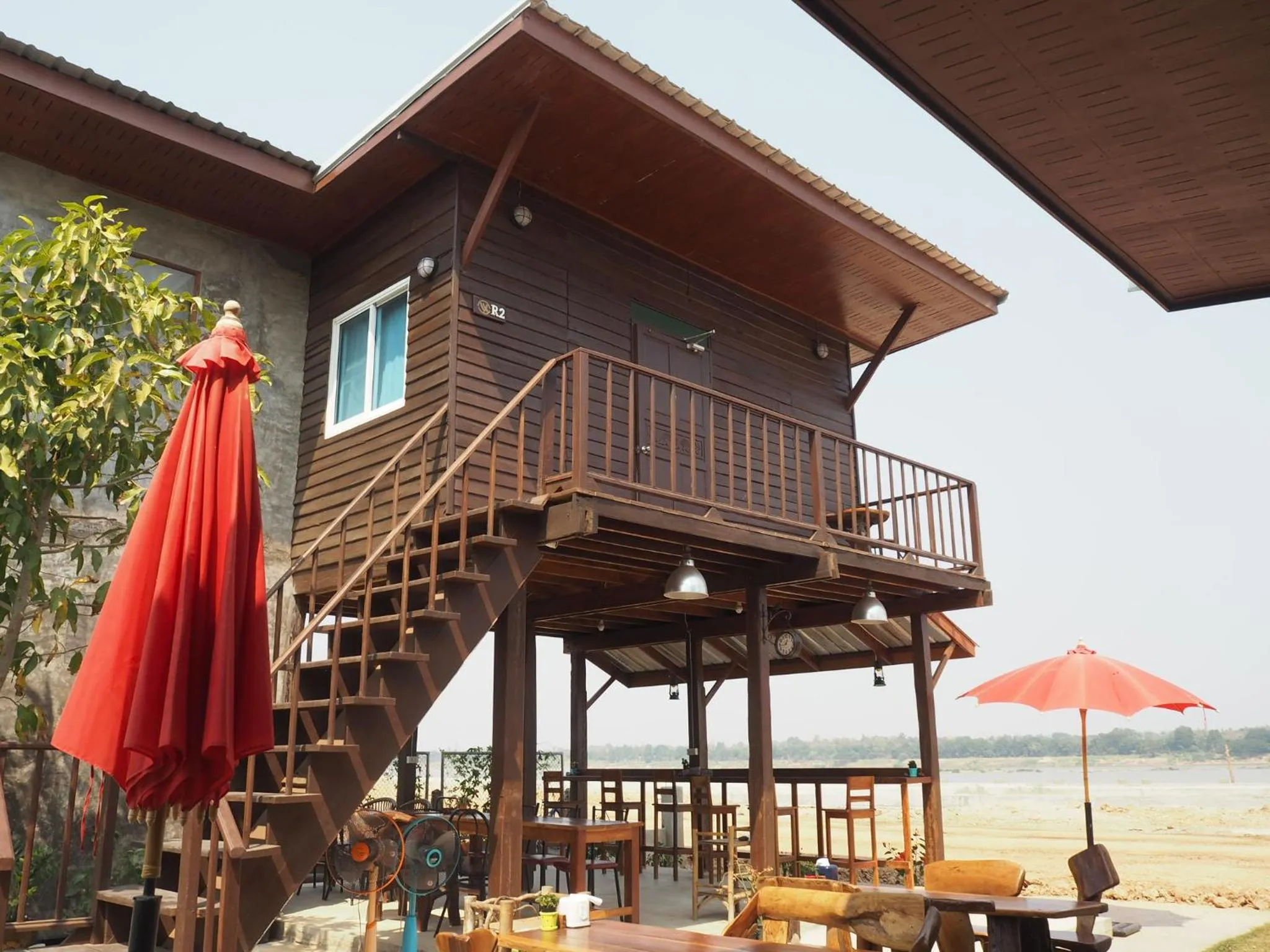 NawiengkaeRiverview Resort