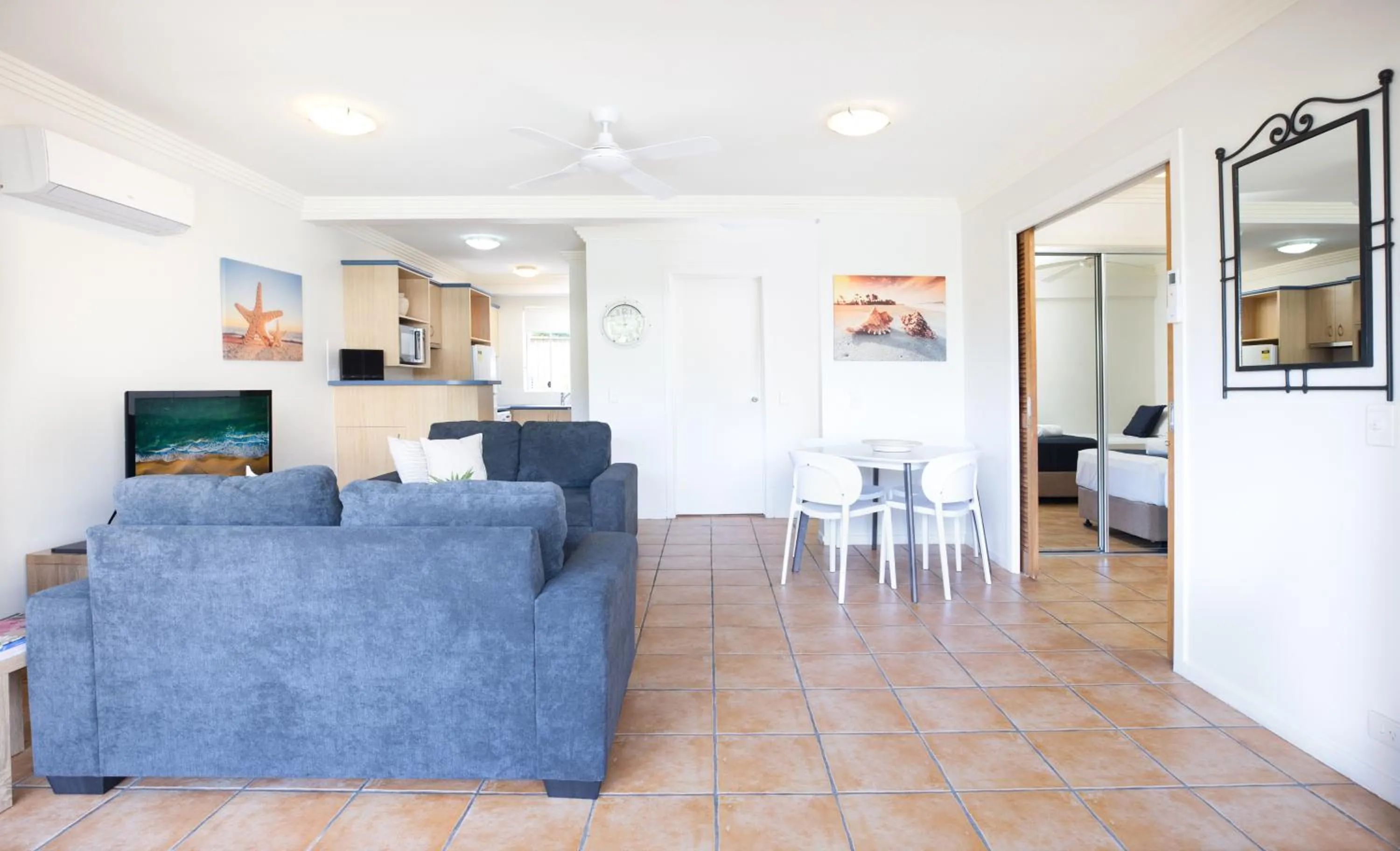 Dining area in Noosa River Palms