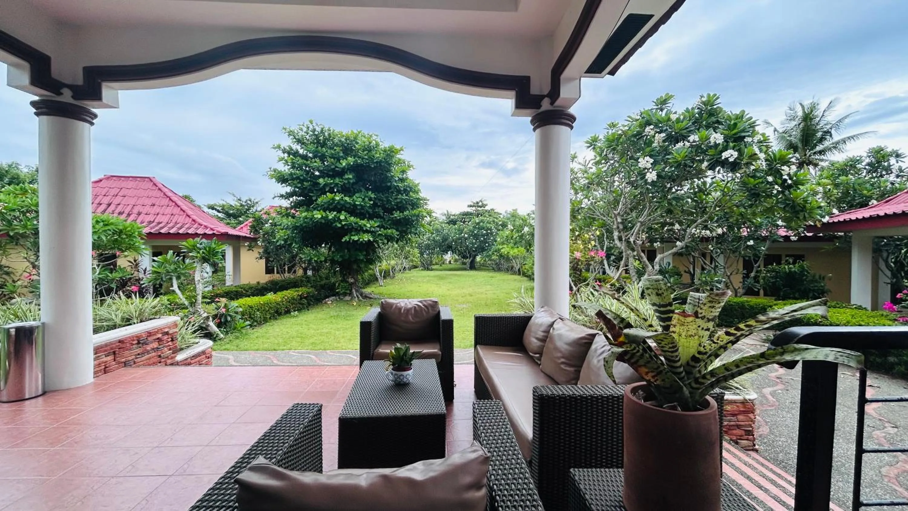 Garden in Luxor Resort