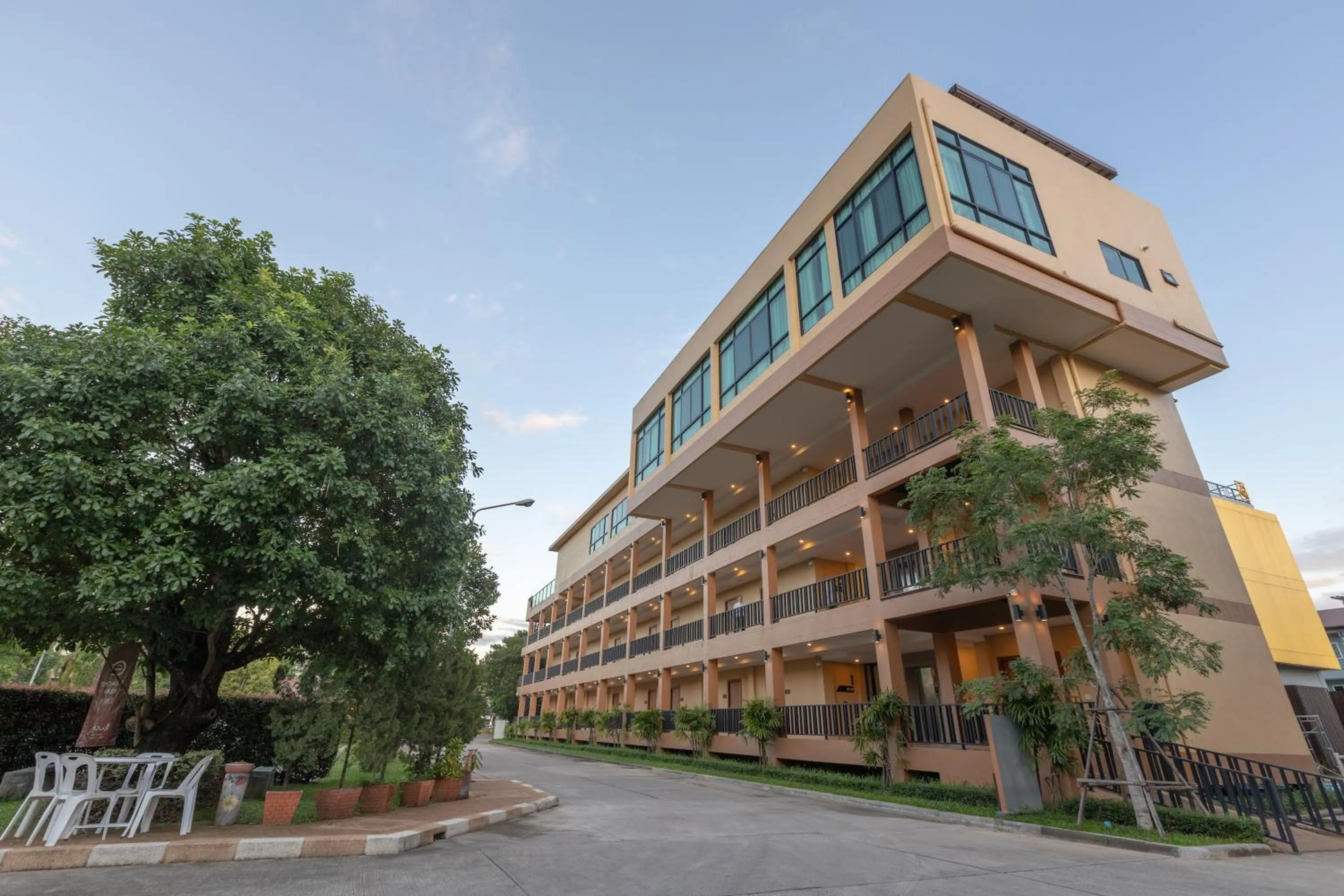 Property building in Phufa Waree Chiangrai Resort - SHA Extra Plus