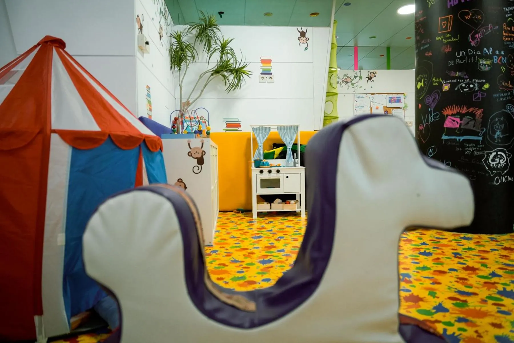 Decorative detail in Olimar II