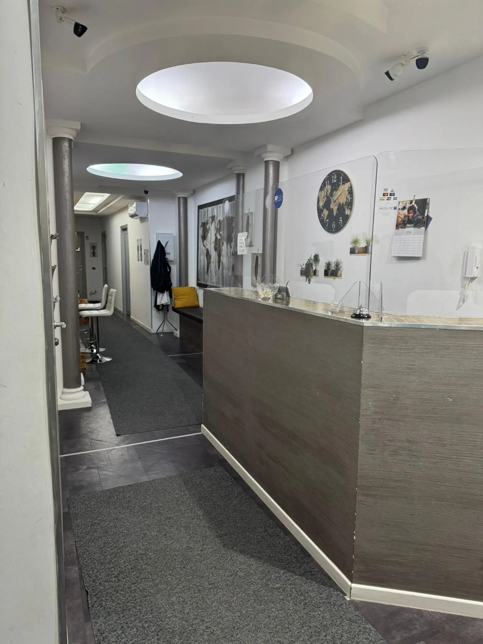 Lobby or reception in Royalty Rooms & Spa