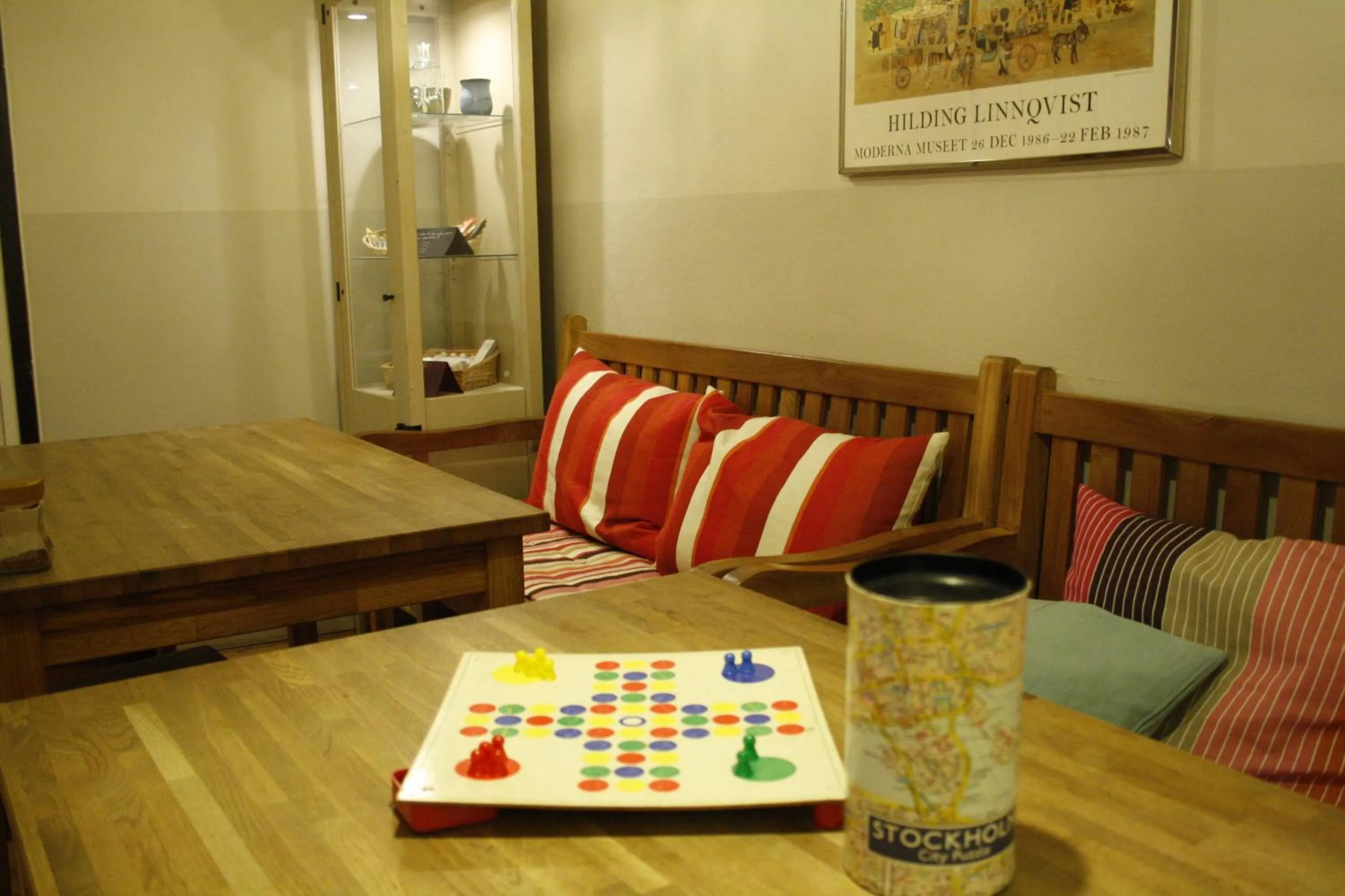 Living room in Castanea Old Town Hostel