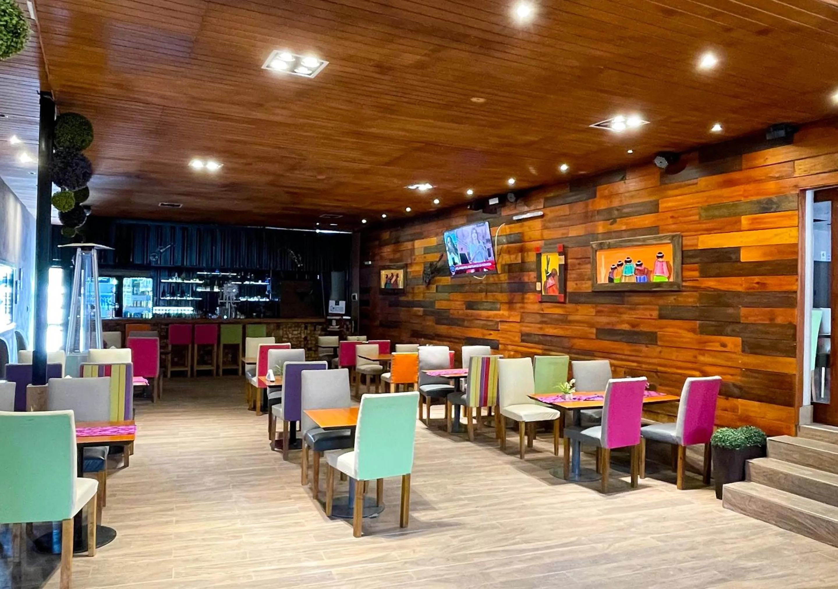 Lounge or bar in Hotel Colonial Tafi del Valle by DOT Tradition