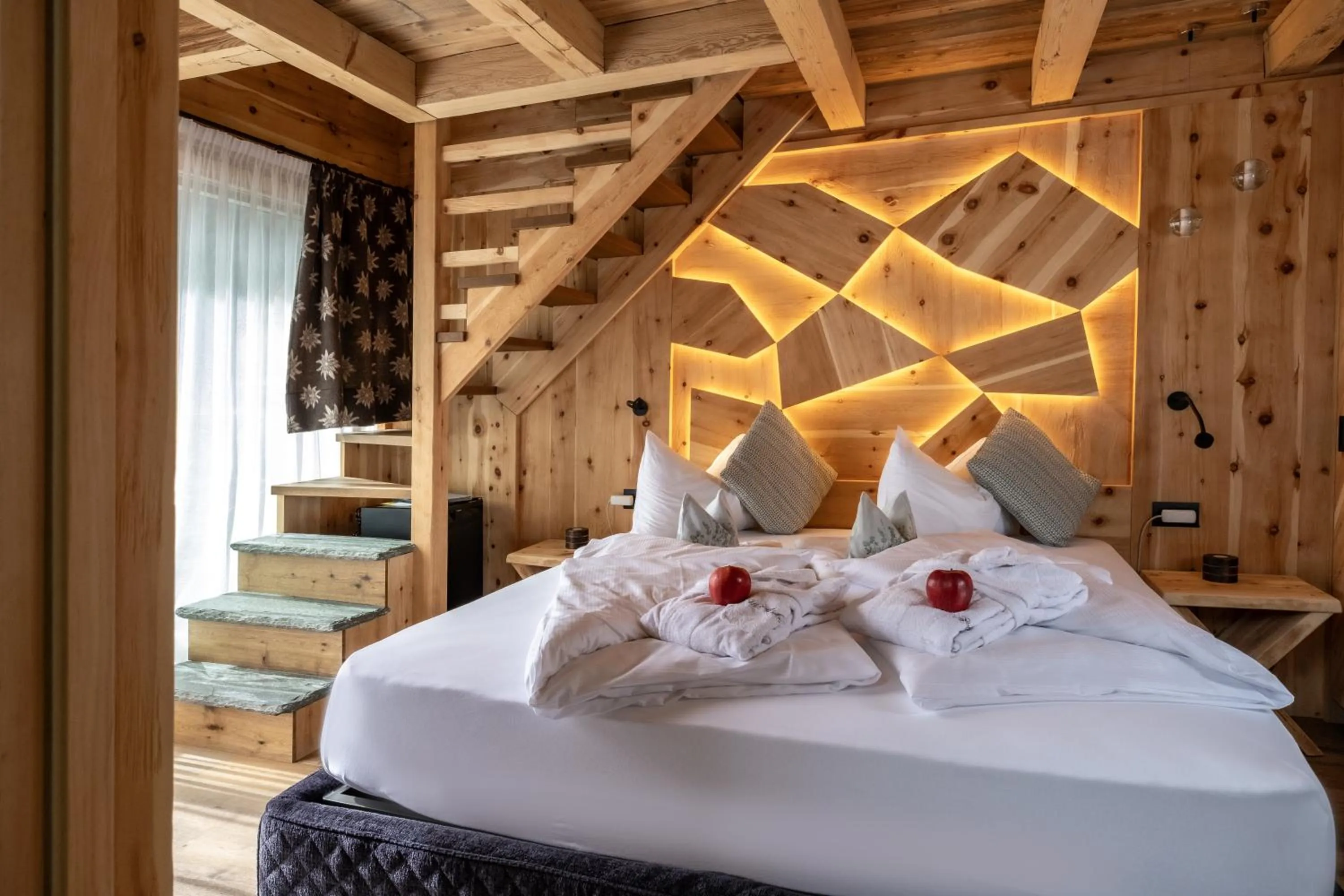 Bedroom, Bed in Alpine Refuge Villa Adler