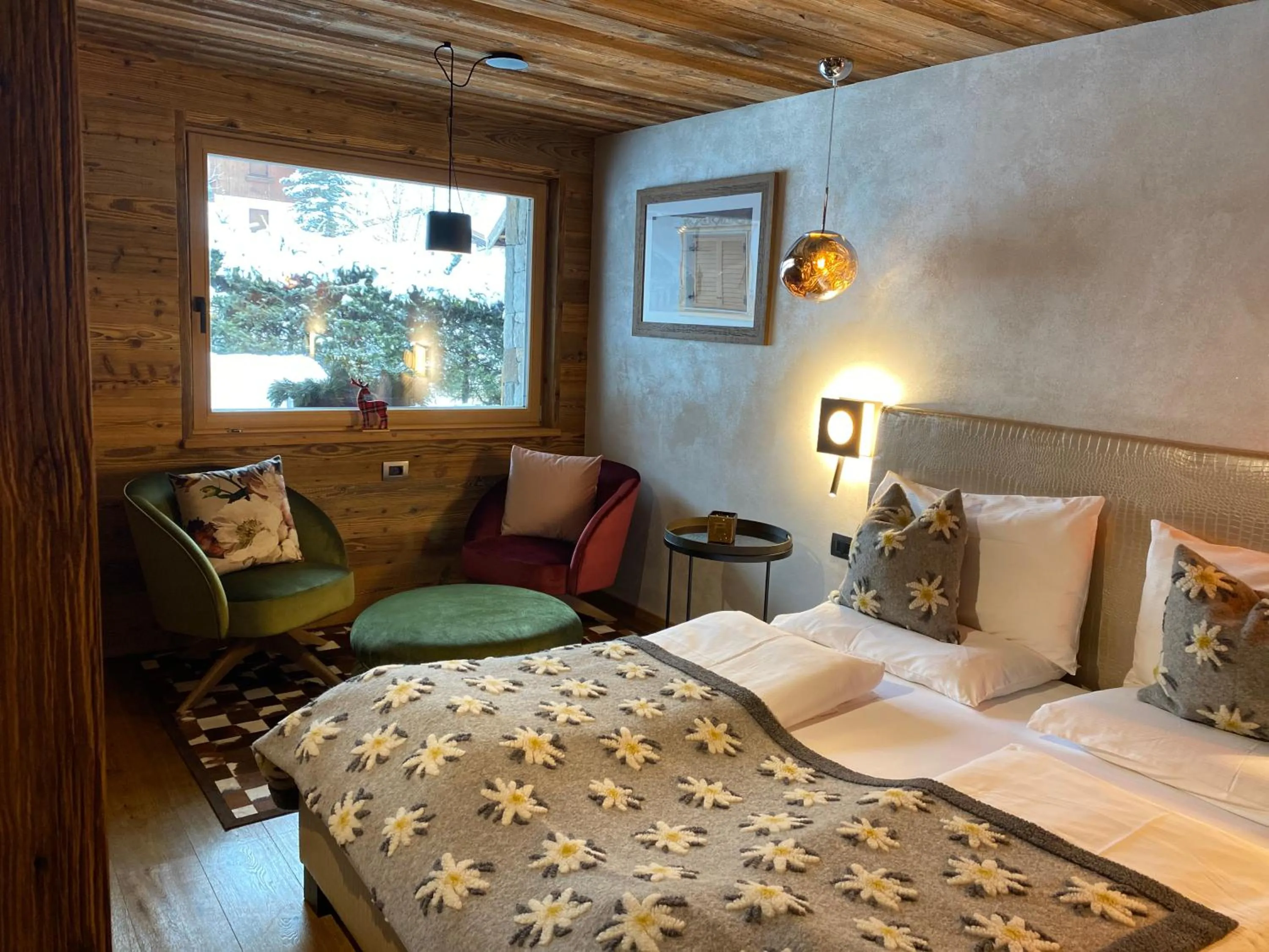 Bed in Alpine Refuge Villa Adler