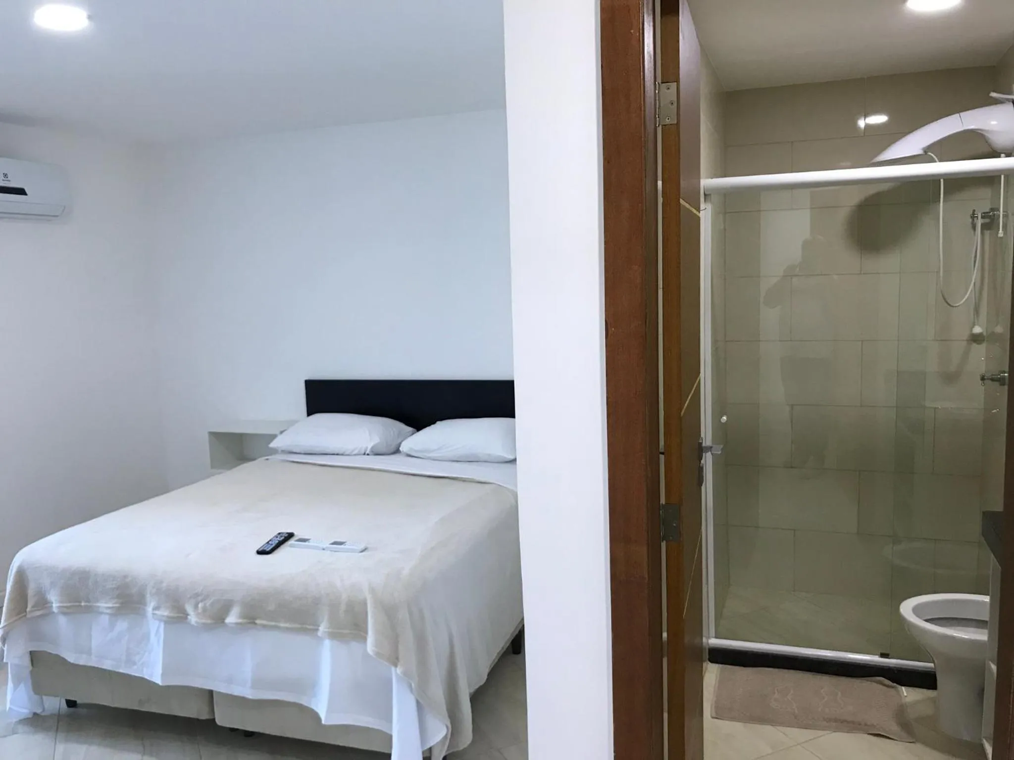 Bed in Sophia 2 Residence Inn