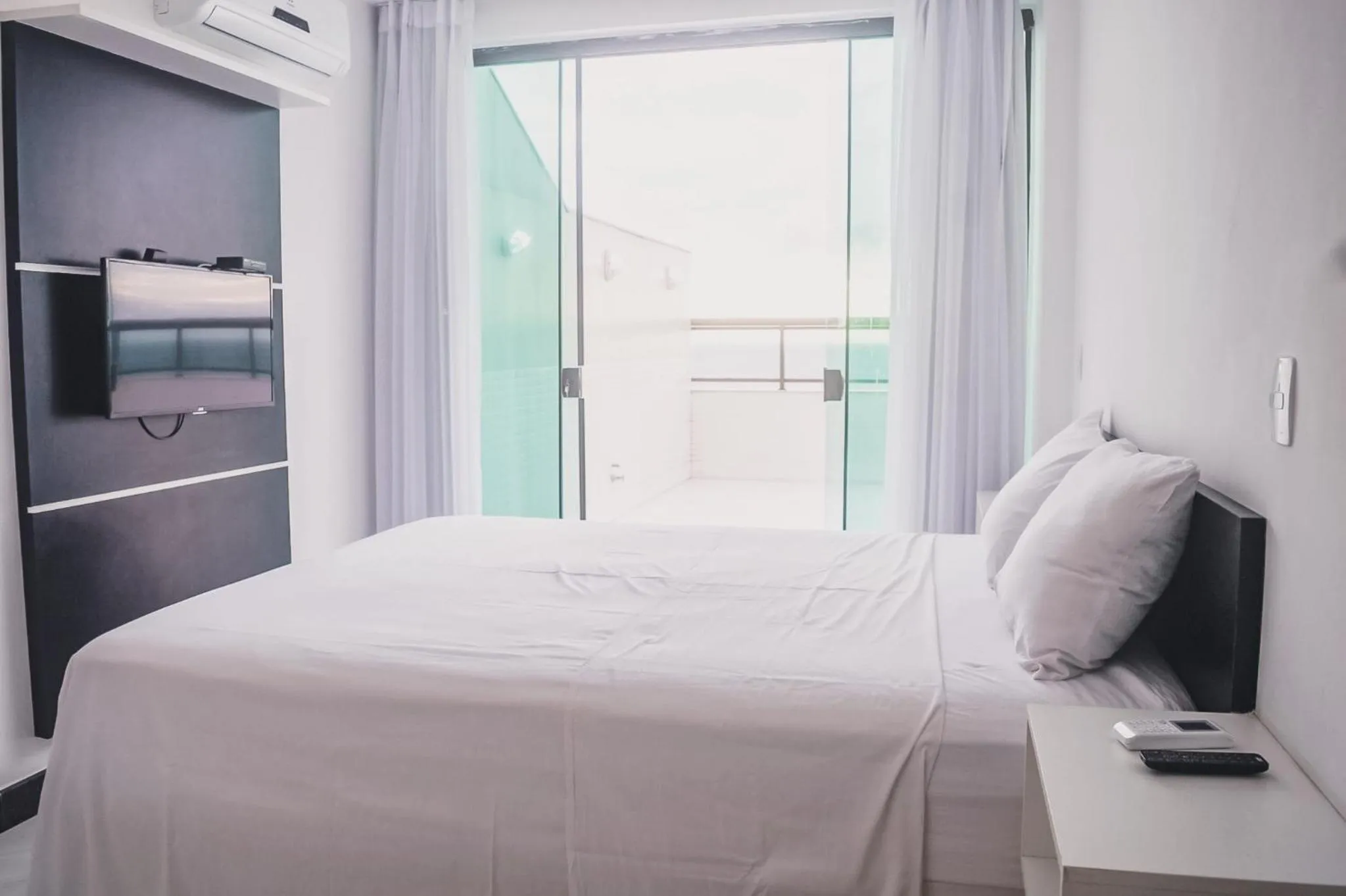 Bed in Sophia 2 Residence Inn