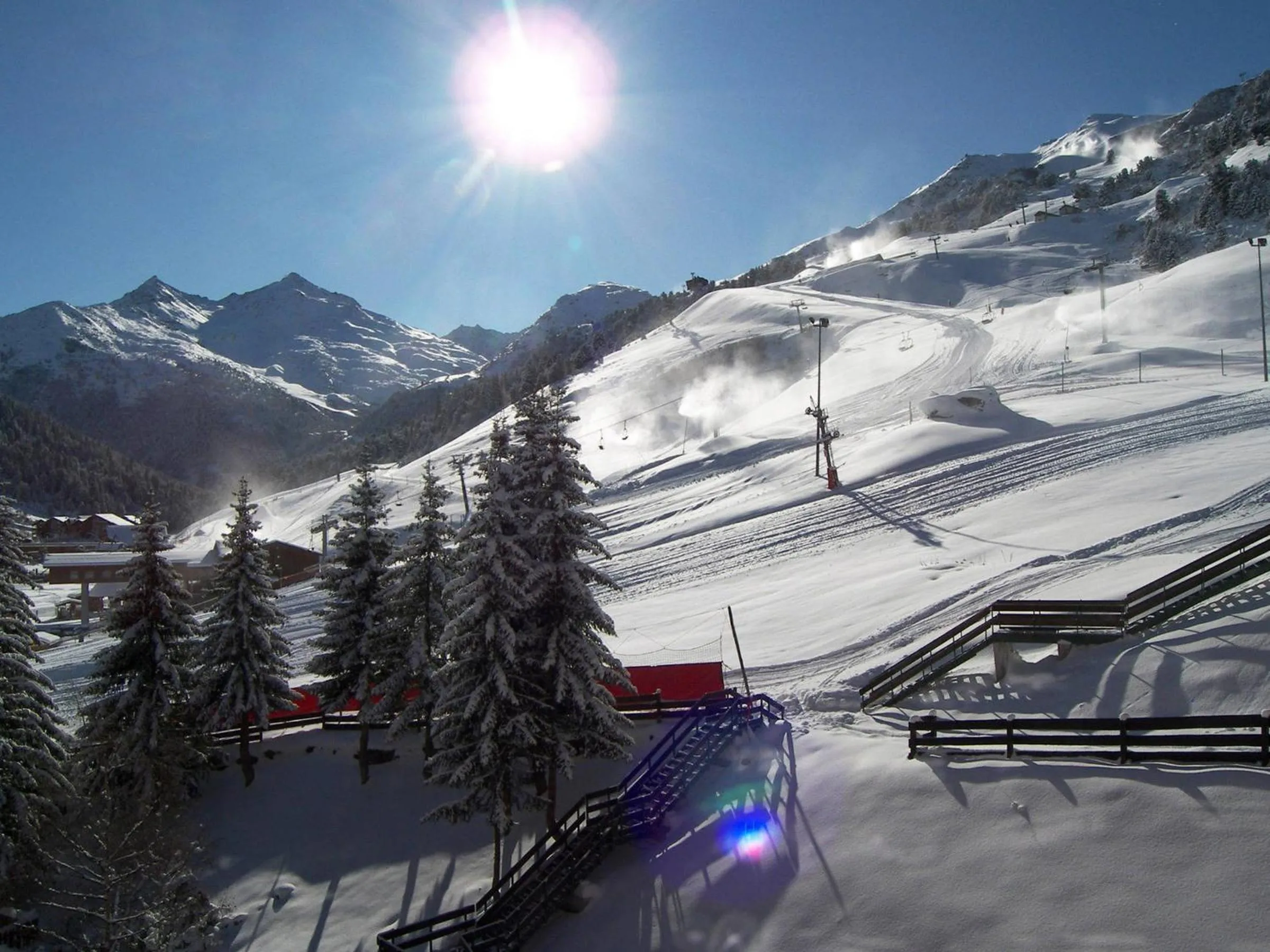 Appartement lumineux et cosy sur les pistes, balcon et WIFI - FR-1-182-13