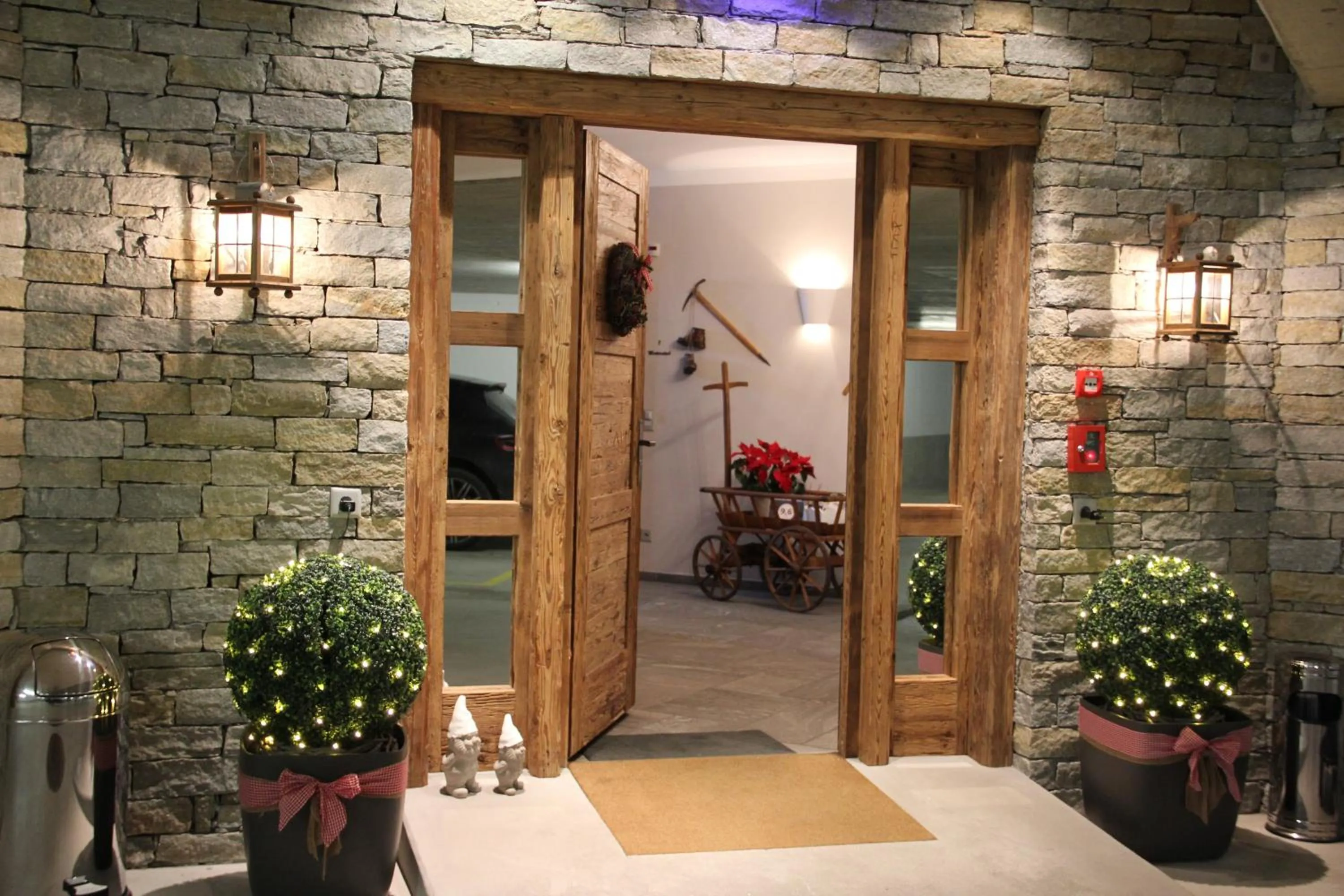 Property building in Hotelino Petit Chalet