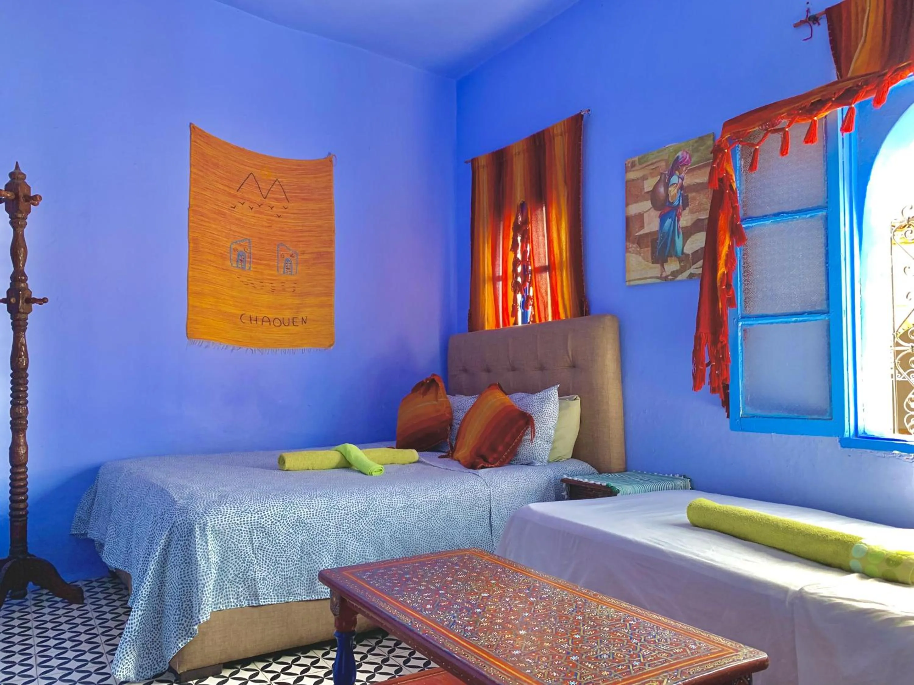 Bed in Hôtel Barcelona