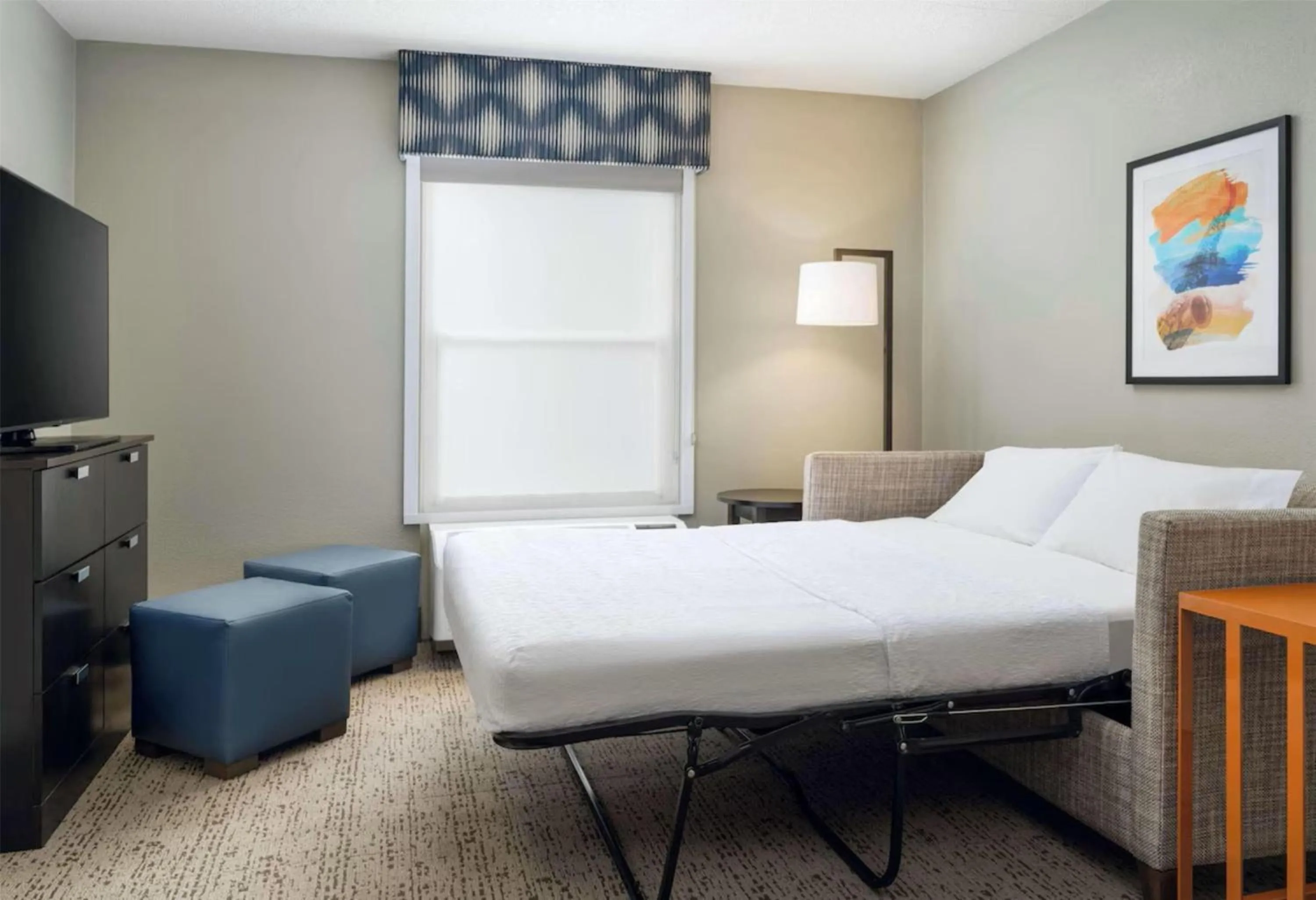 Bed in Hampton Inn & Suites Memphis East Germantown Area