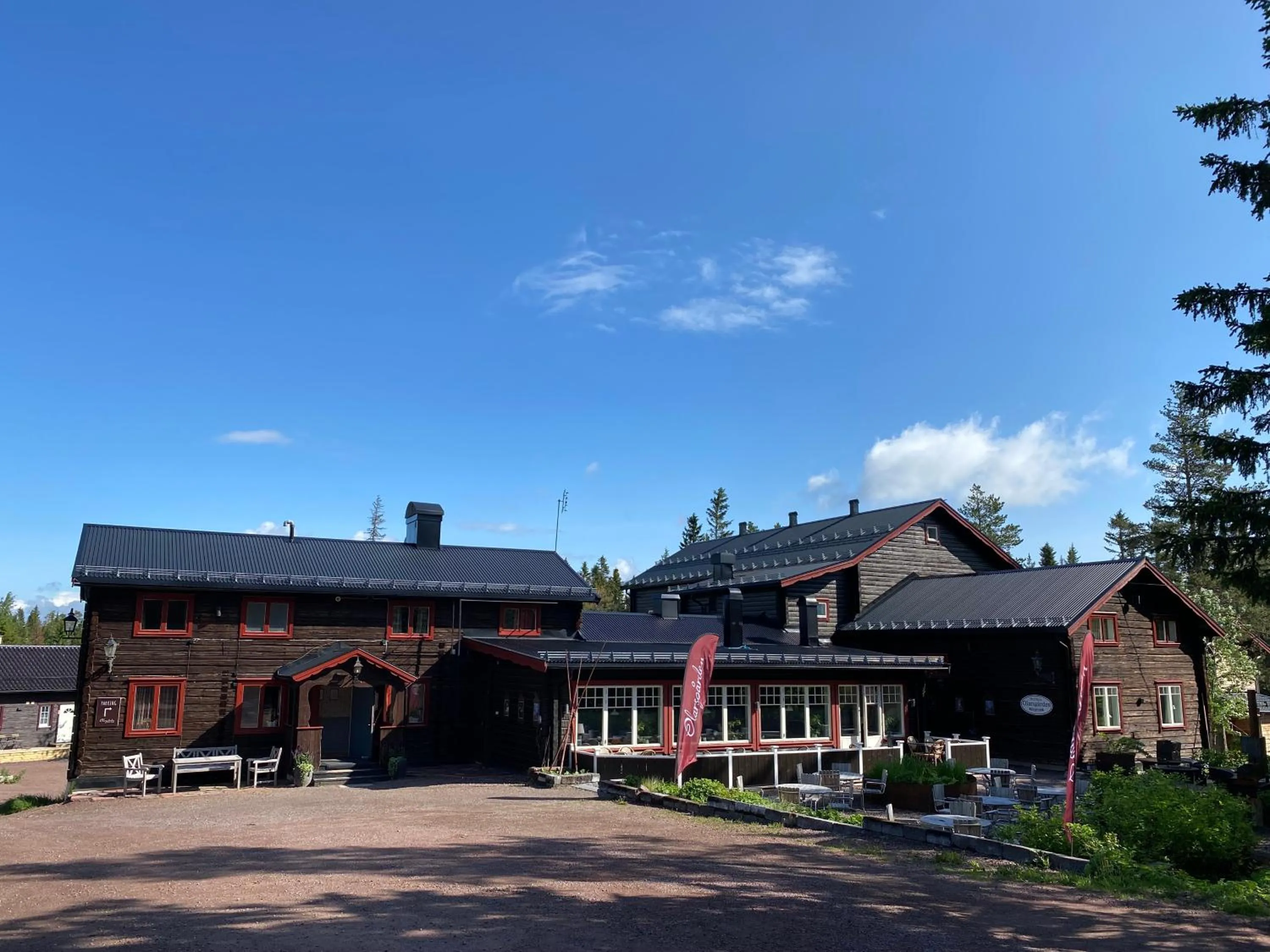 Property building in Olarsgården Hotell