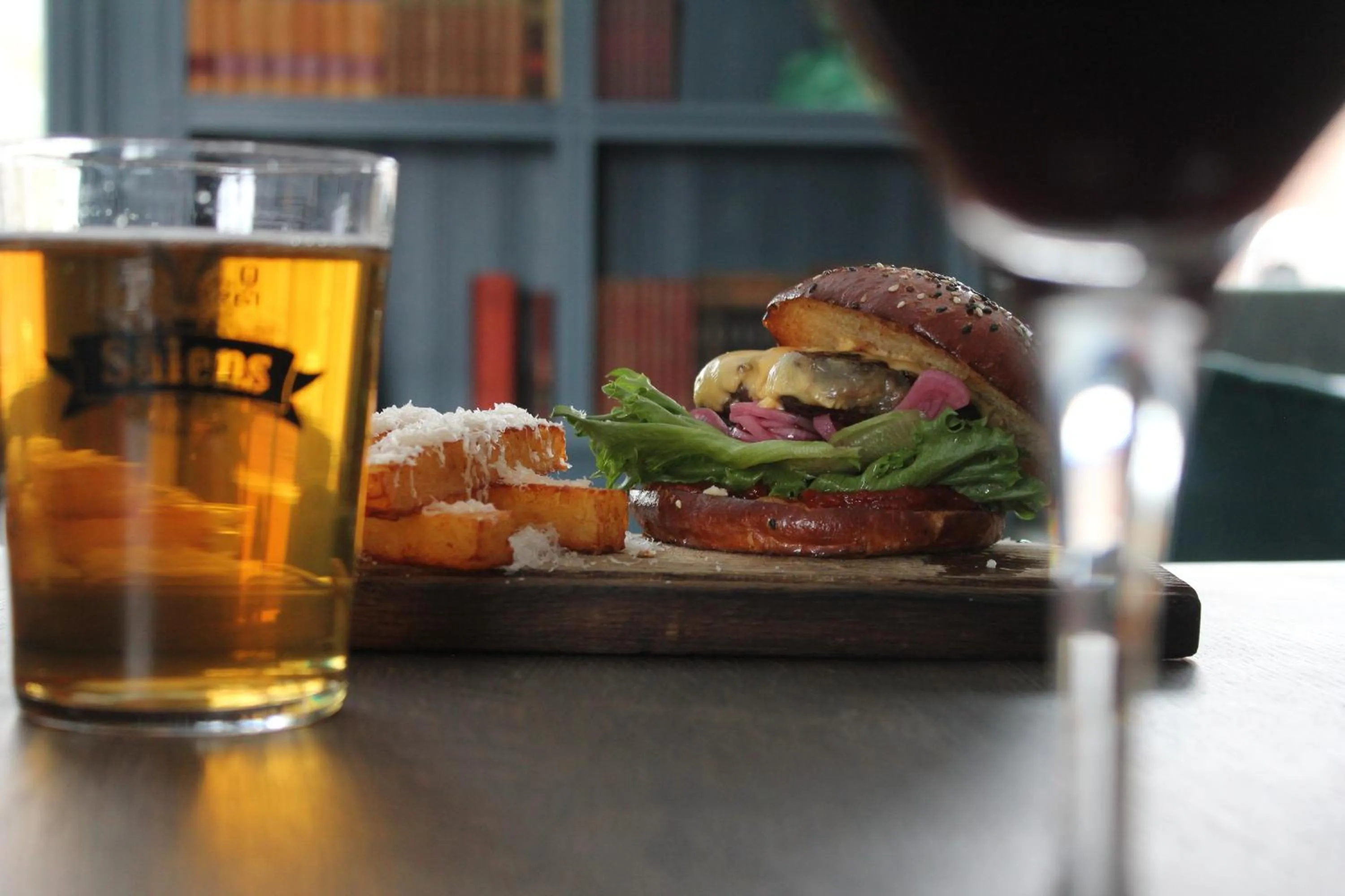 Restaurant/places to eat in Olarsgården Hotell