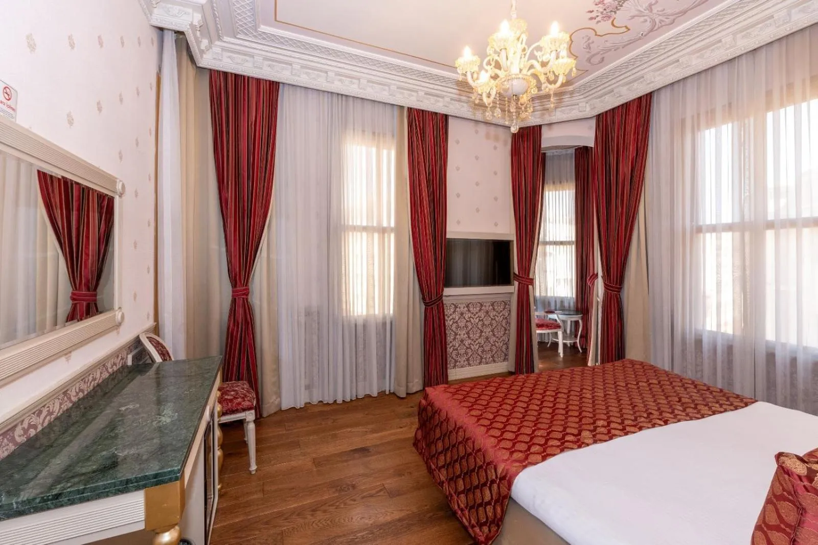 Bed in Meserret Palace Hotel - Special Category