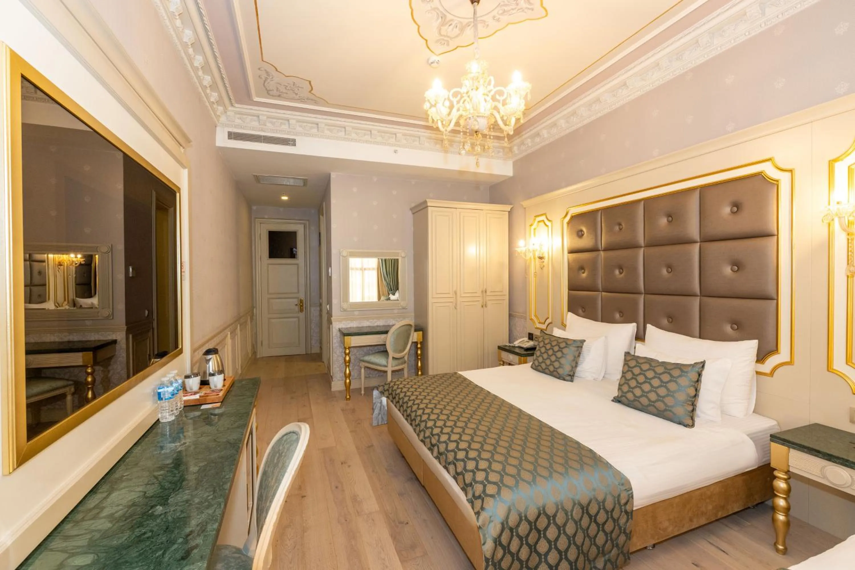 Bed in Meserret Palace Hotel - Special Category