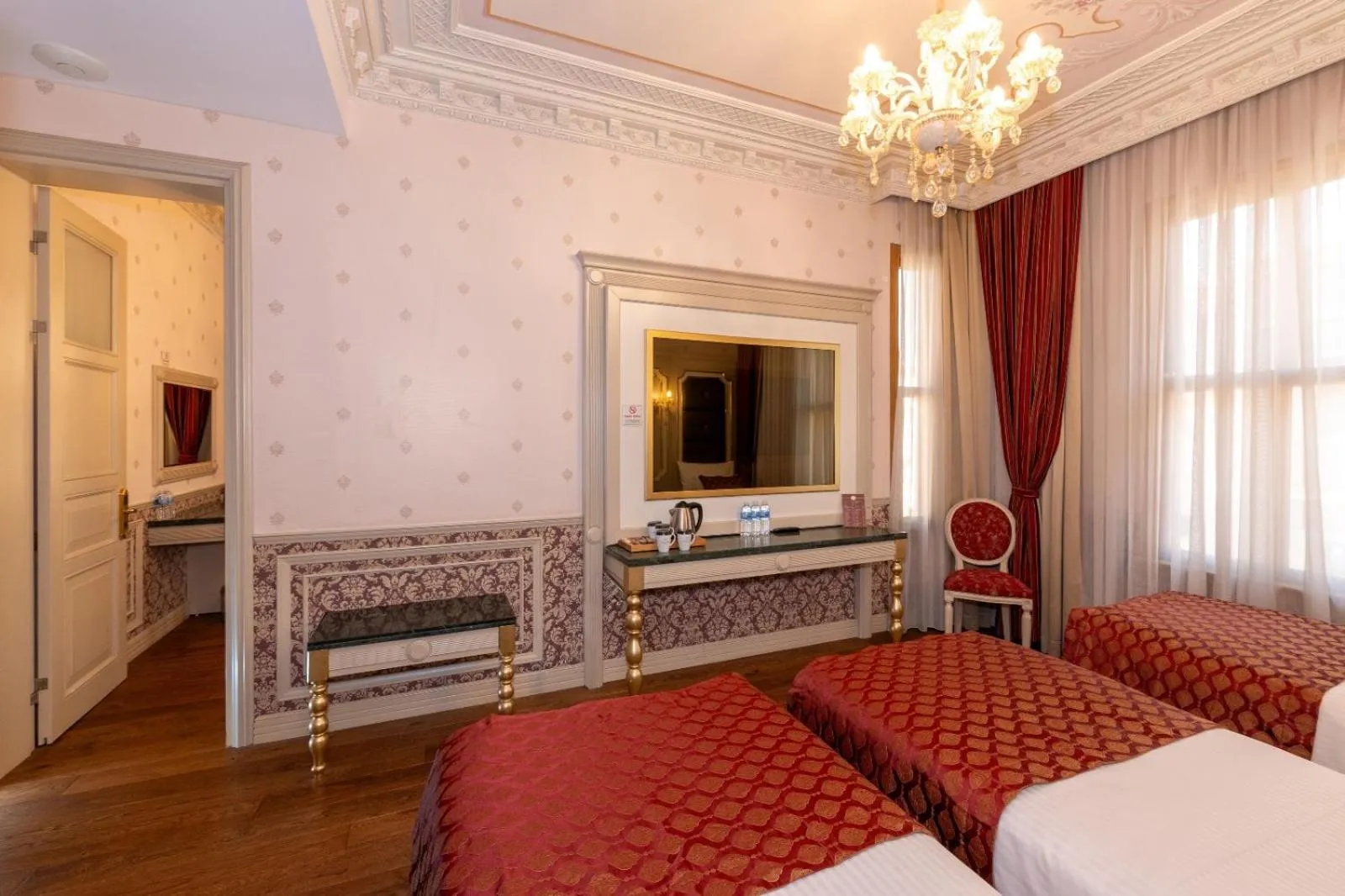 Bed in Meserret Palace Hotel - Special Category