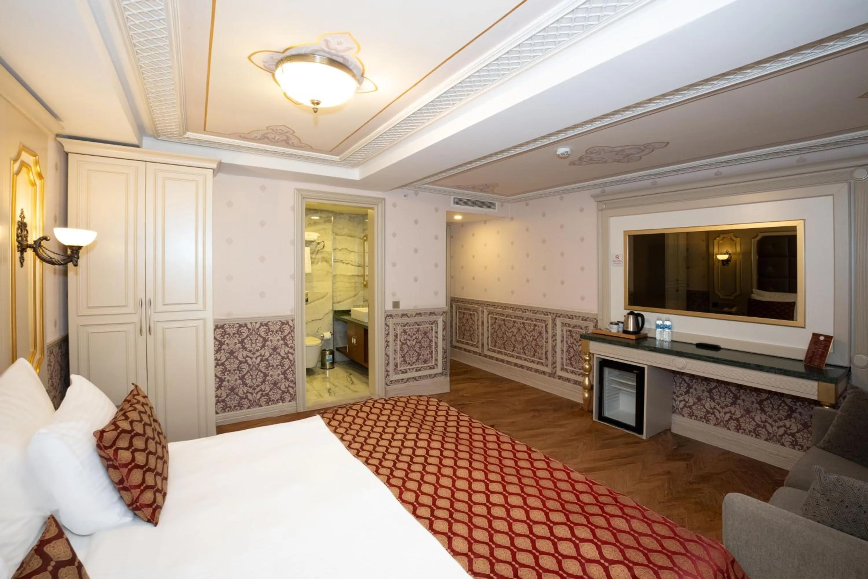Bed in Meserret Palace Hotel - Special Category