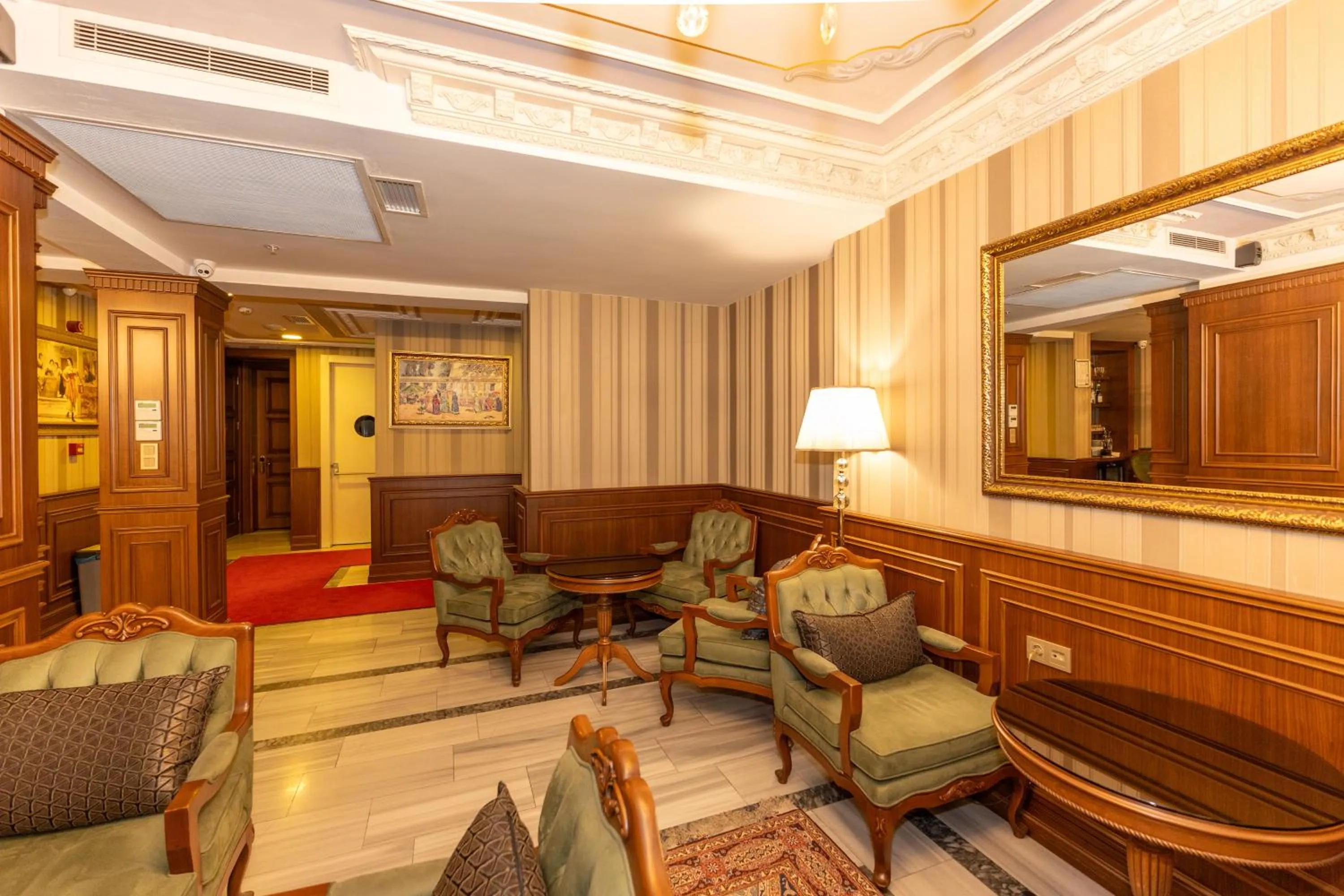 Lobby or reception in Meserret Palace Hotel - Special Category