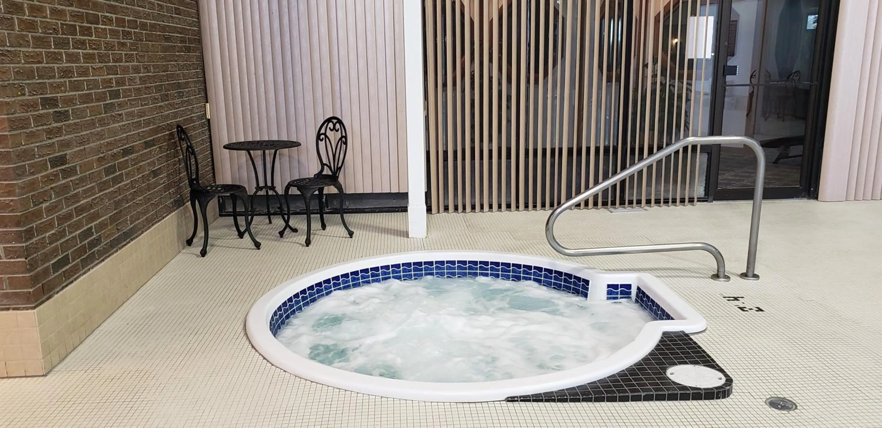 Spa and wellness centre/facilities in Super 8 by Wyndham Spruce Grove