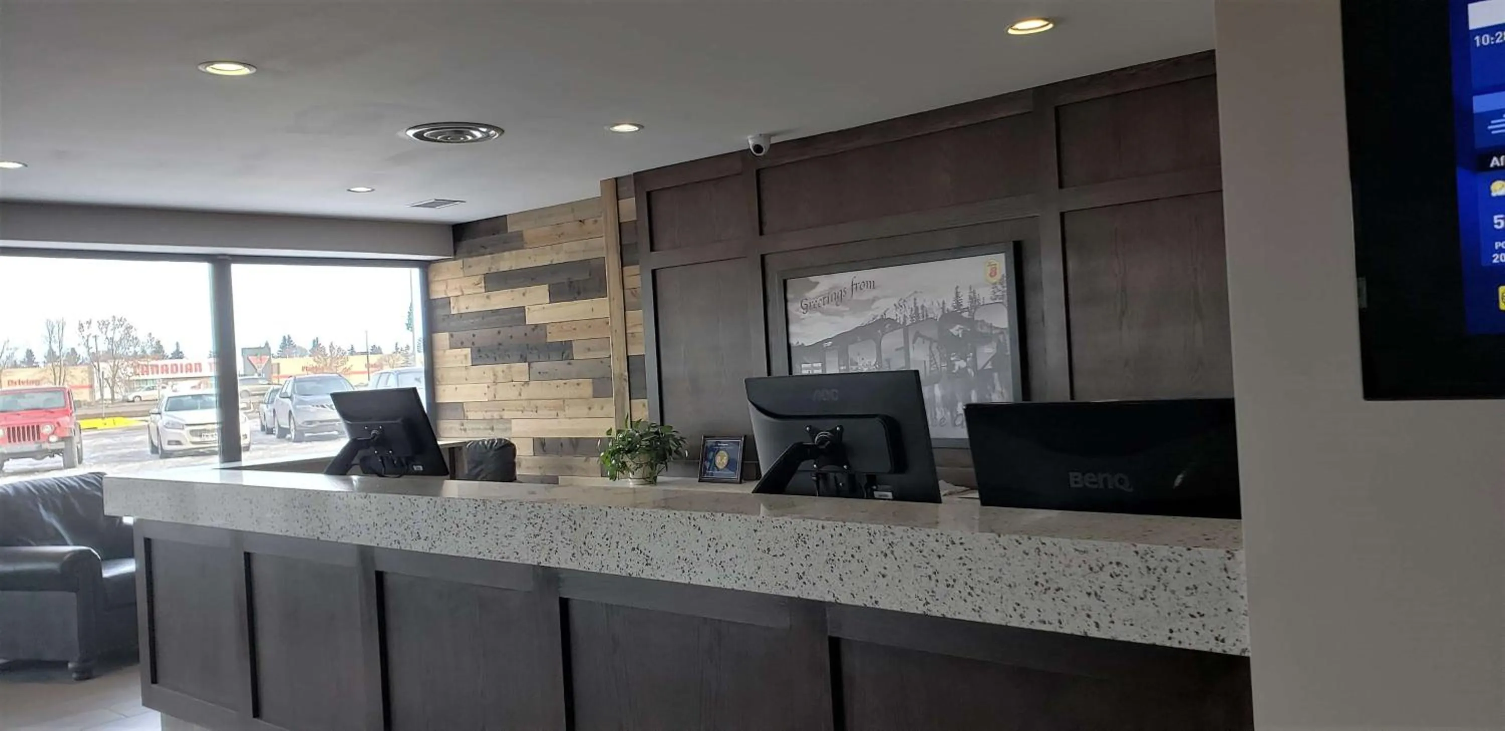 Lobby or reception in Super 8 by Wyndham Spruce Grove