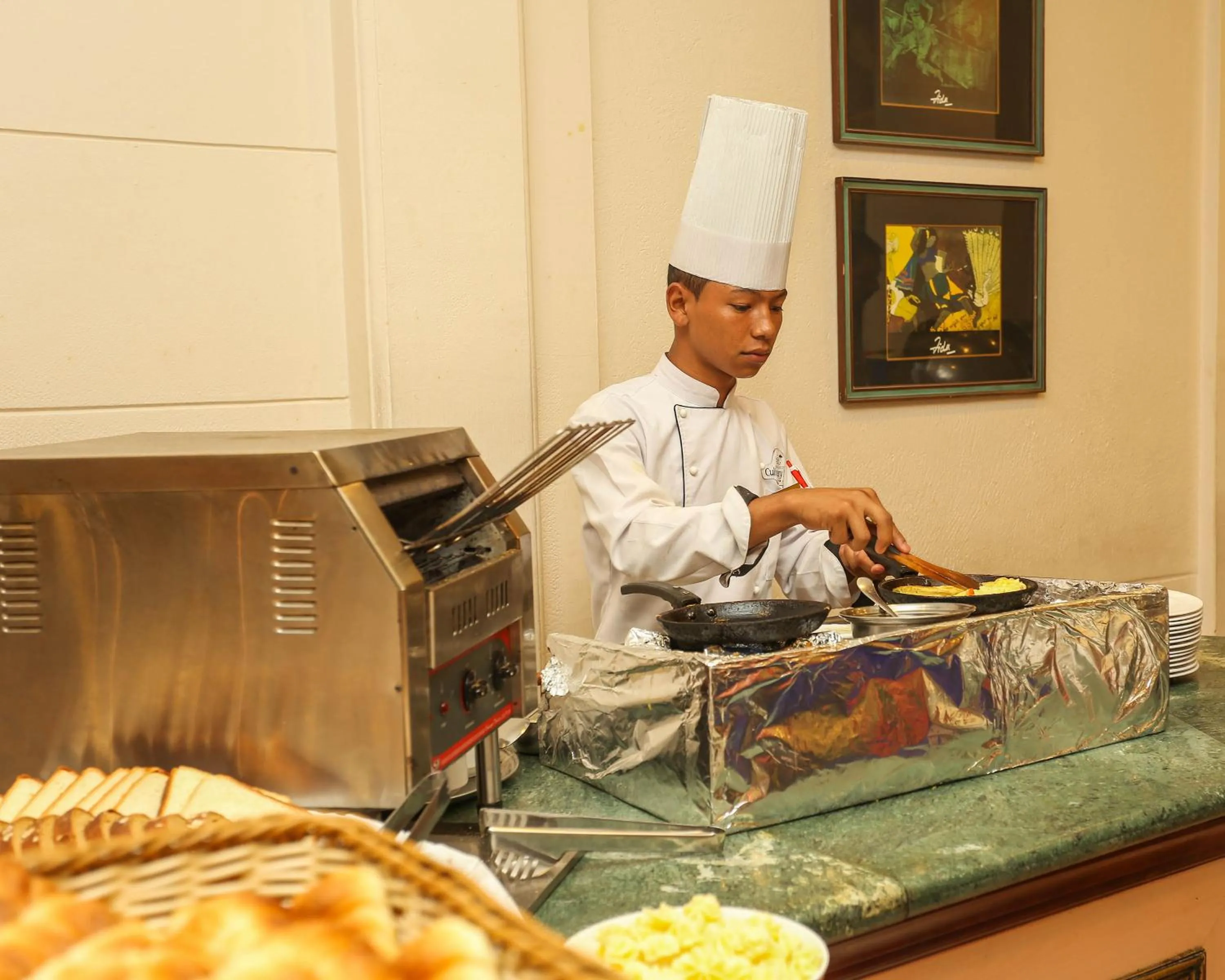 Restaurant/places to eat in Grand Hotel Kathmandu