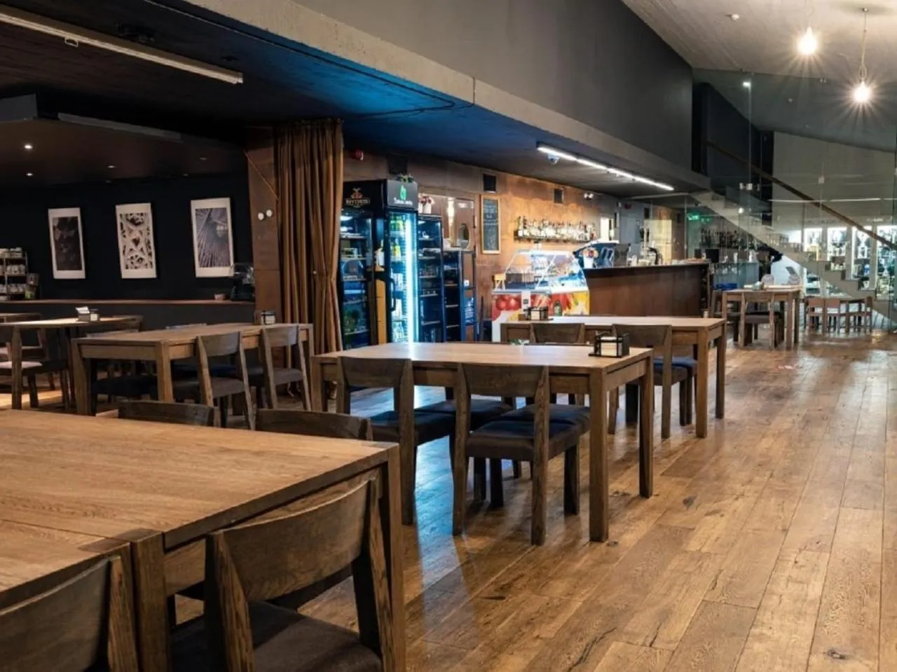 Restaurant/places to eat in Zaliasis slenis - Self check-in hotel - Free parking