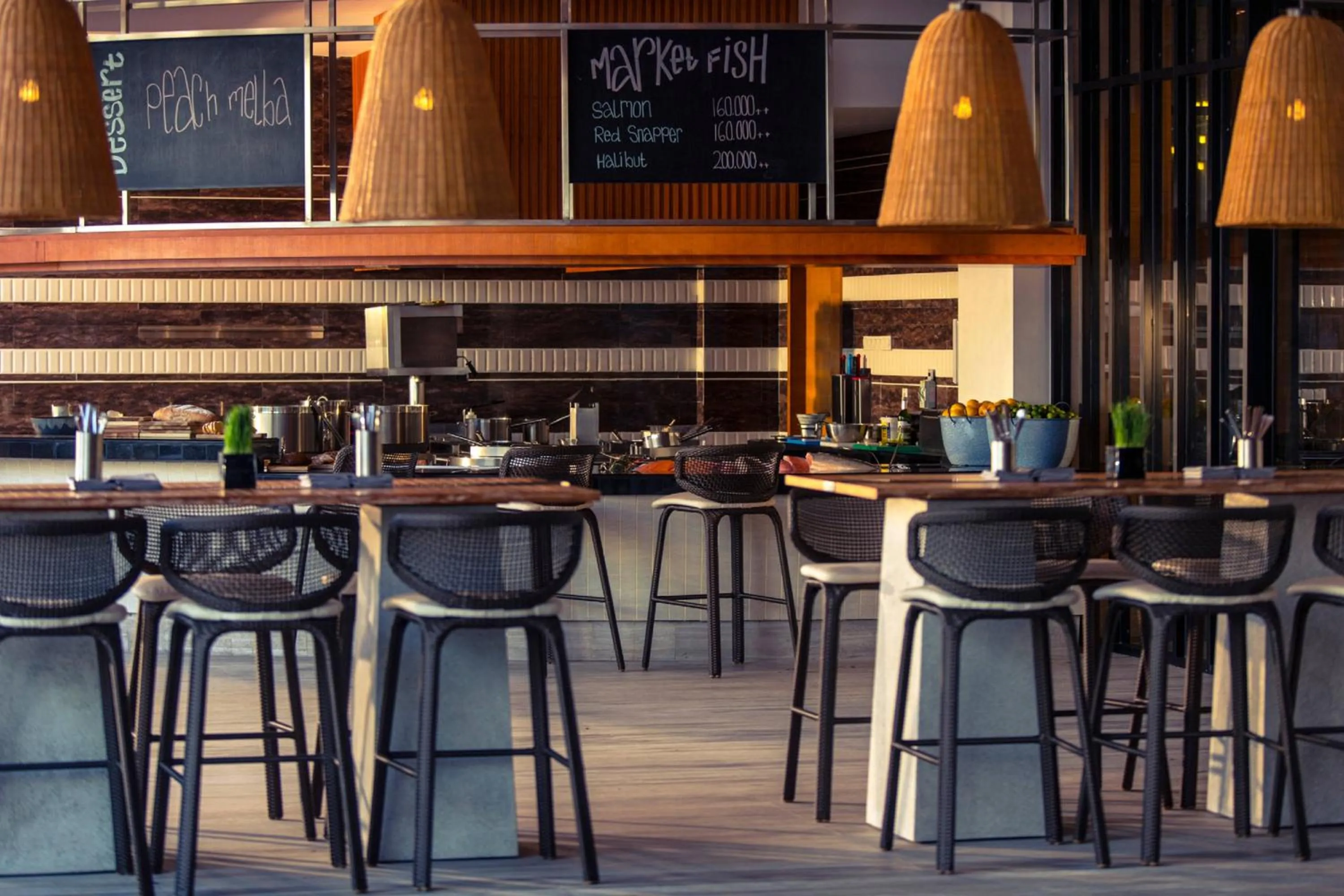 Lounge or bar in The Stones Hotel - Legian Bali