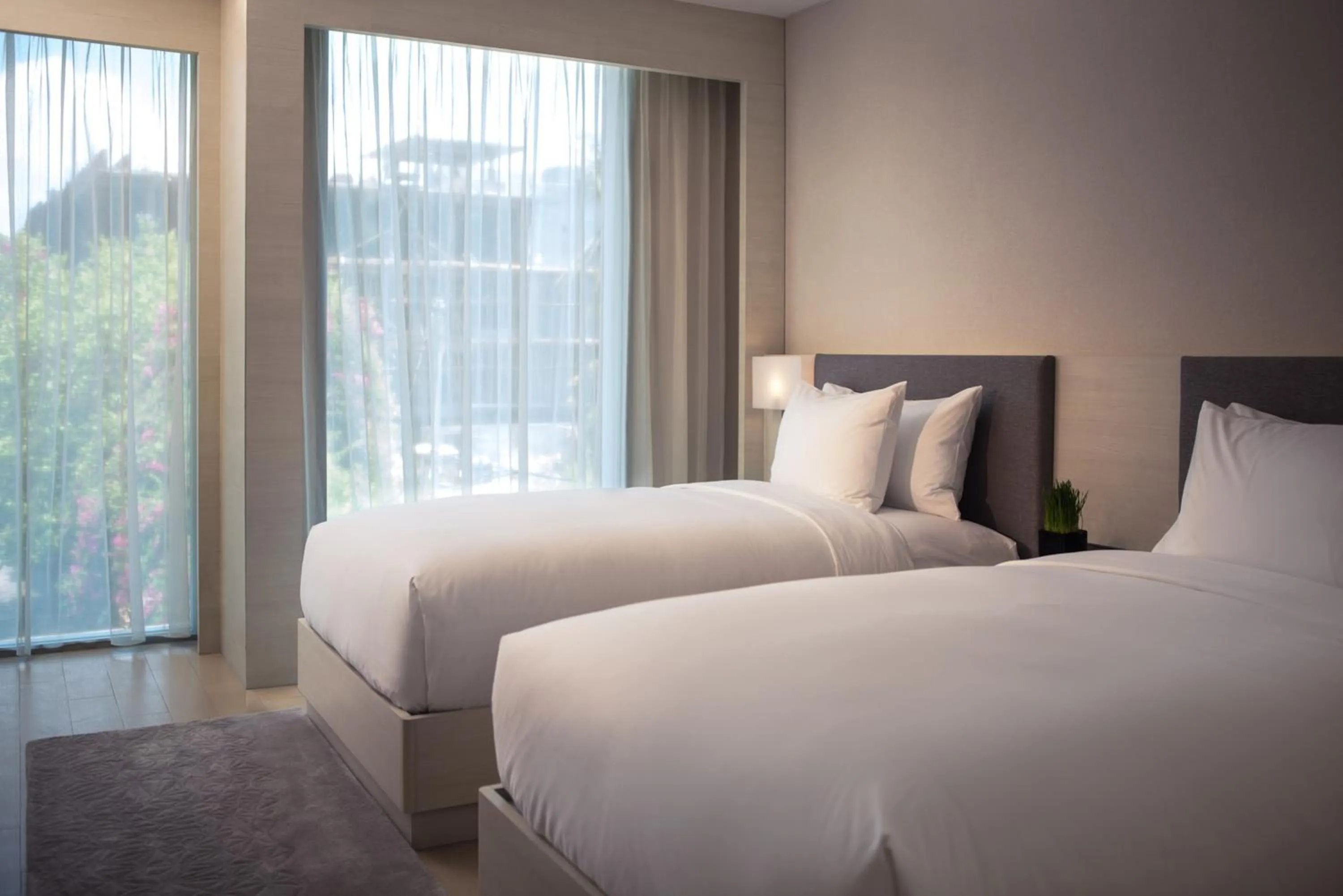 Bed in The Stones Hotel - Legian Bali