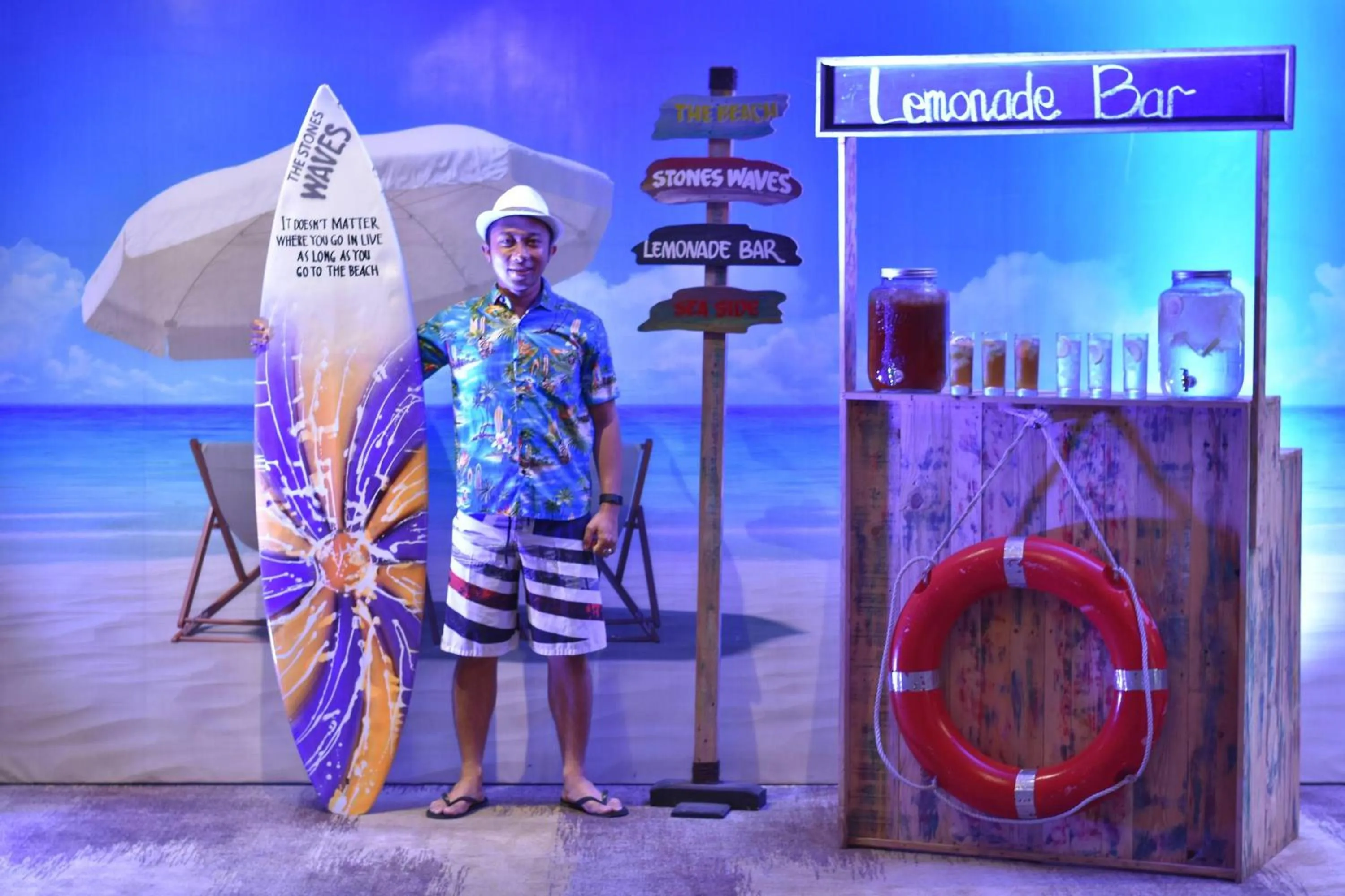 Lounge or bar in The Stones Hotel - Legian Bali