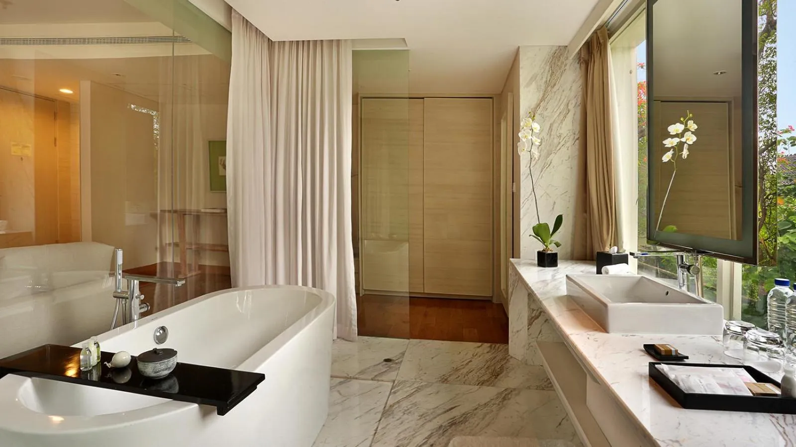 Bathroom in The Stones Hotel - Legian Bali