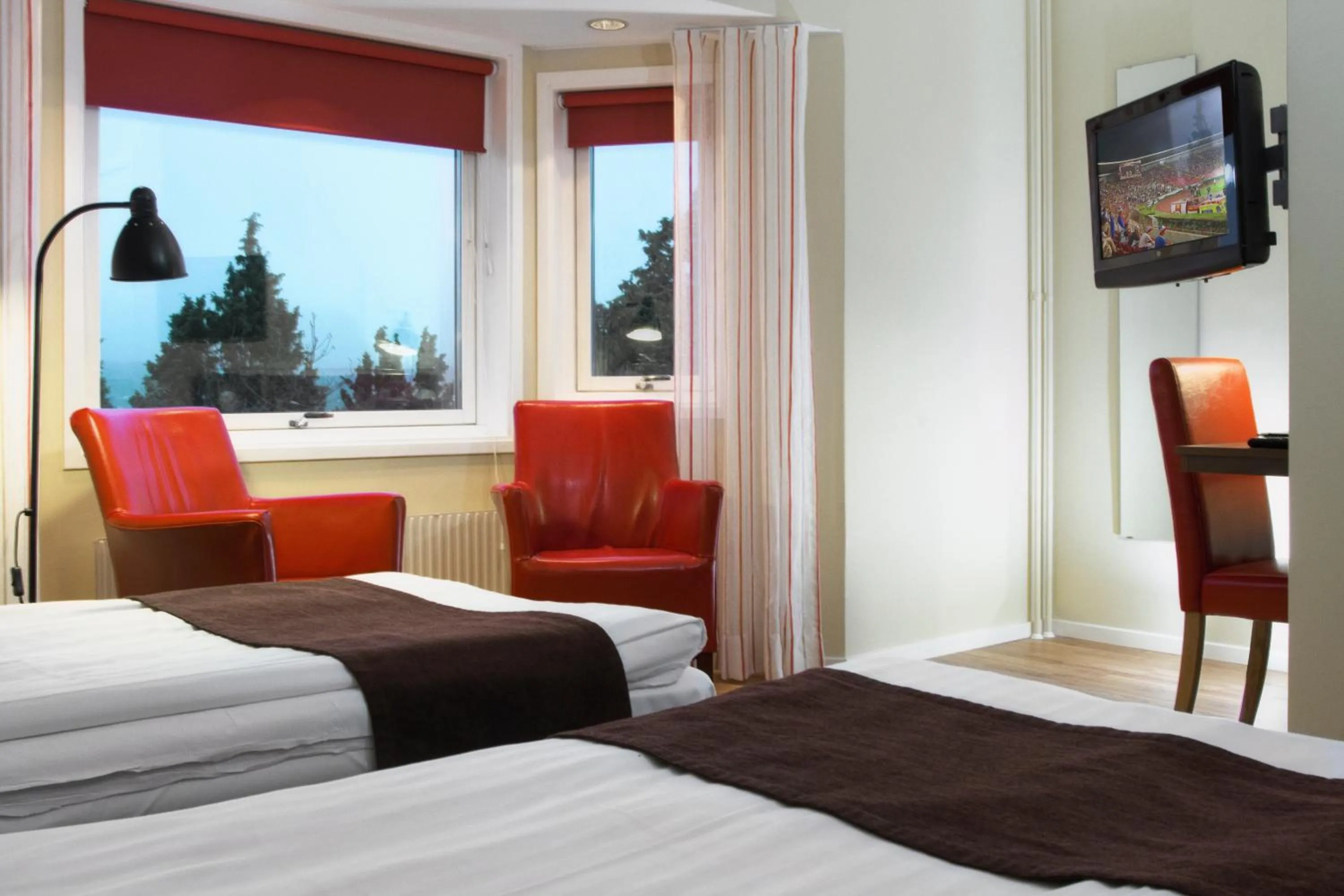 Photo of the whole room, Bed in Bohusgården Hotell & Konferens