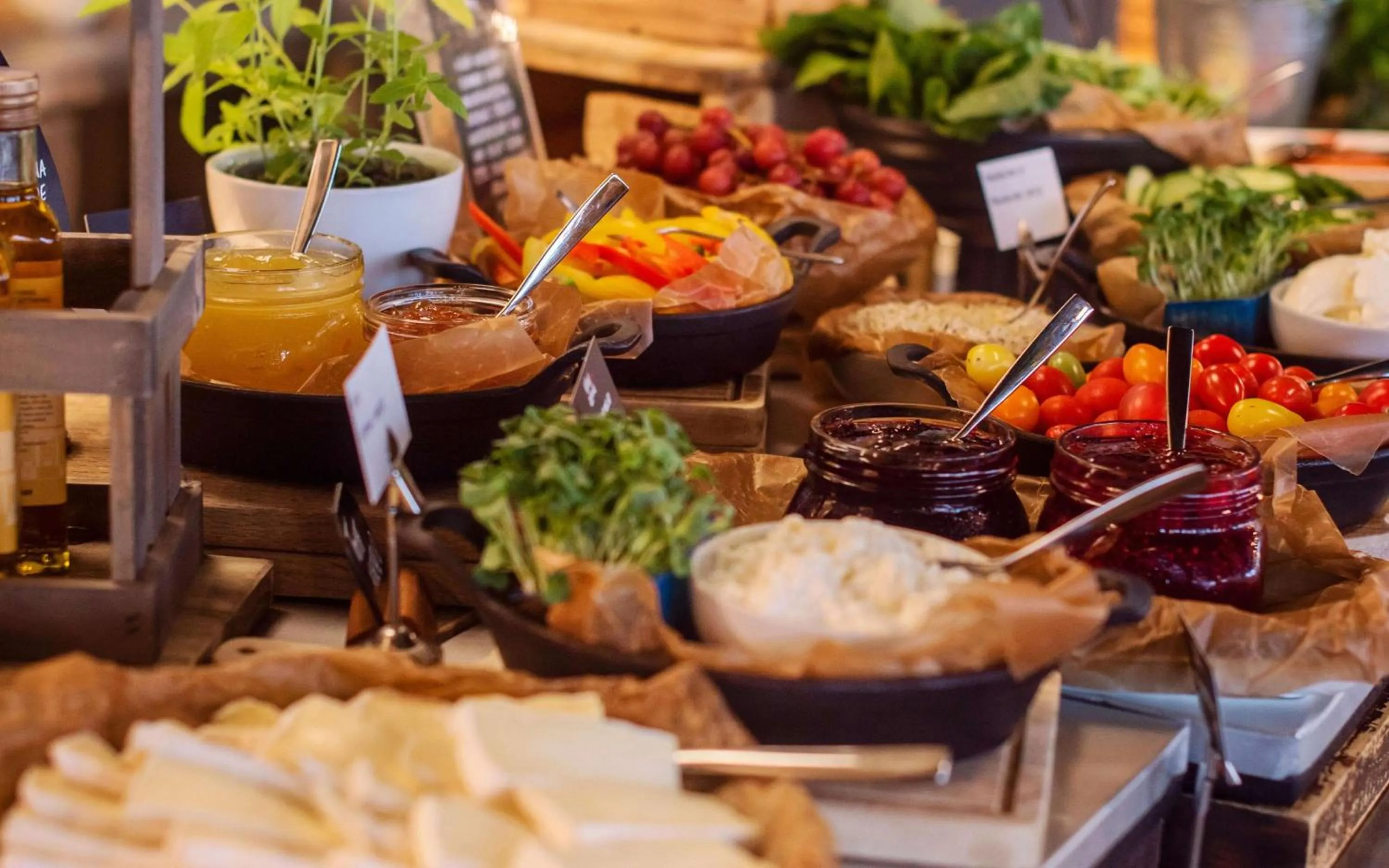 Breakfast in Best Western Plus Hus 57